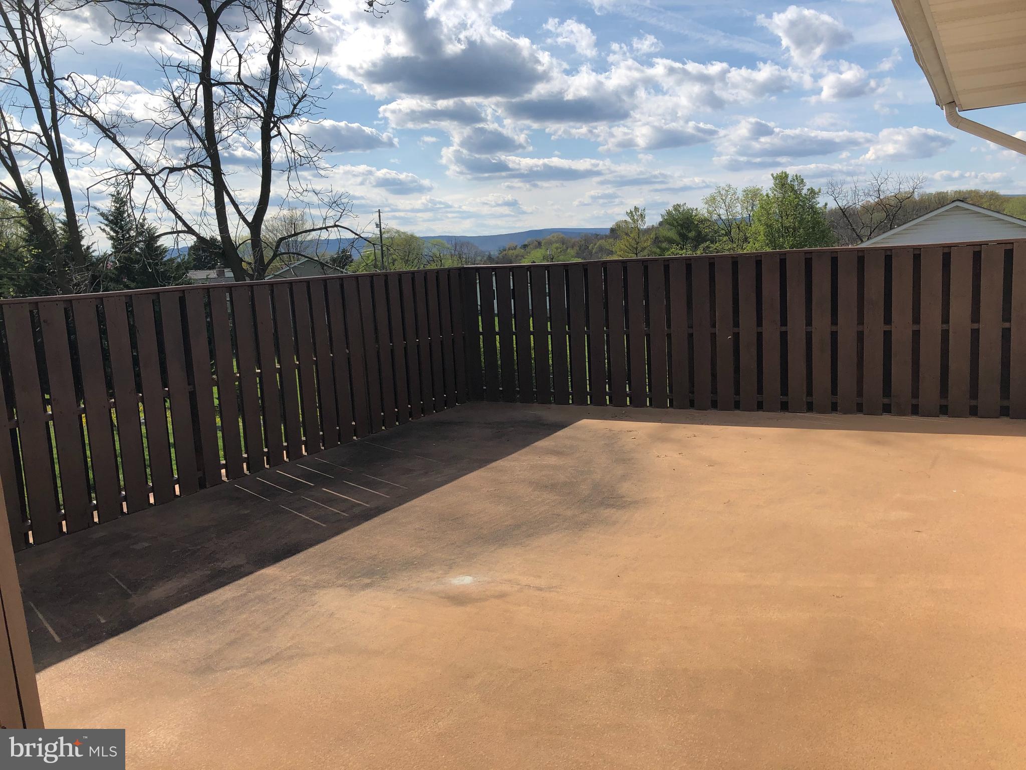 MIDDLETOWN - Residential