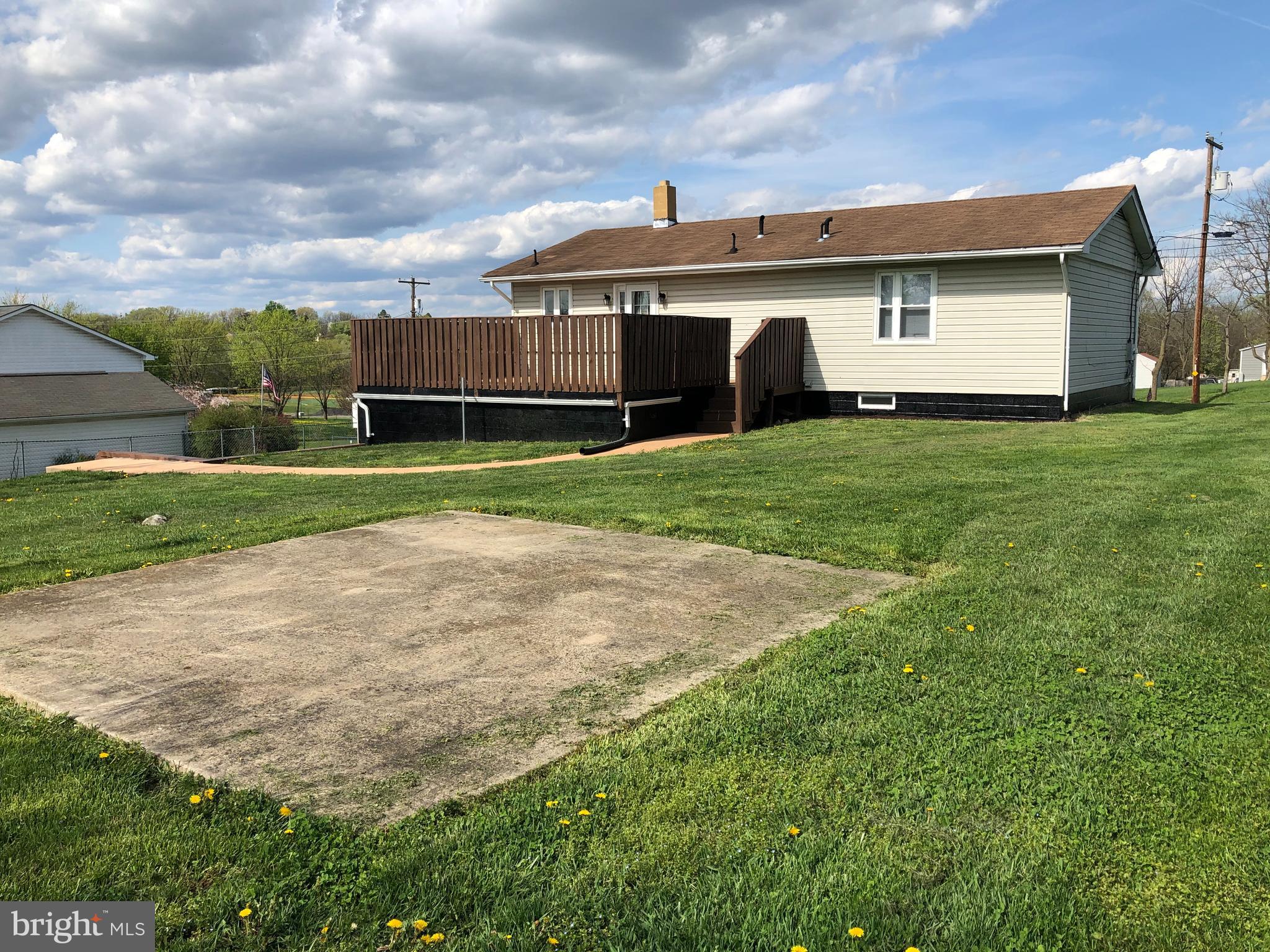 MIDDLETOWN - Residential