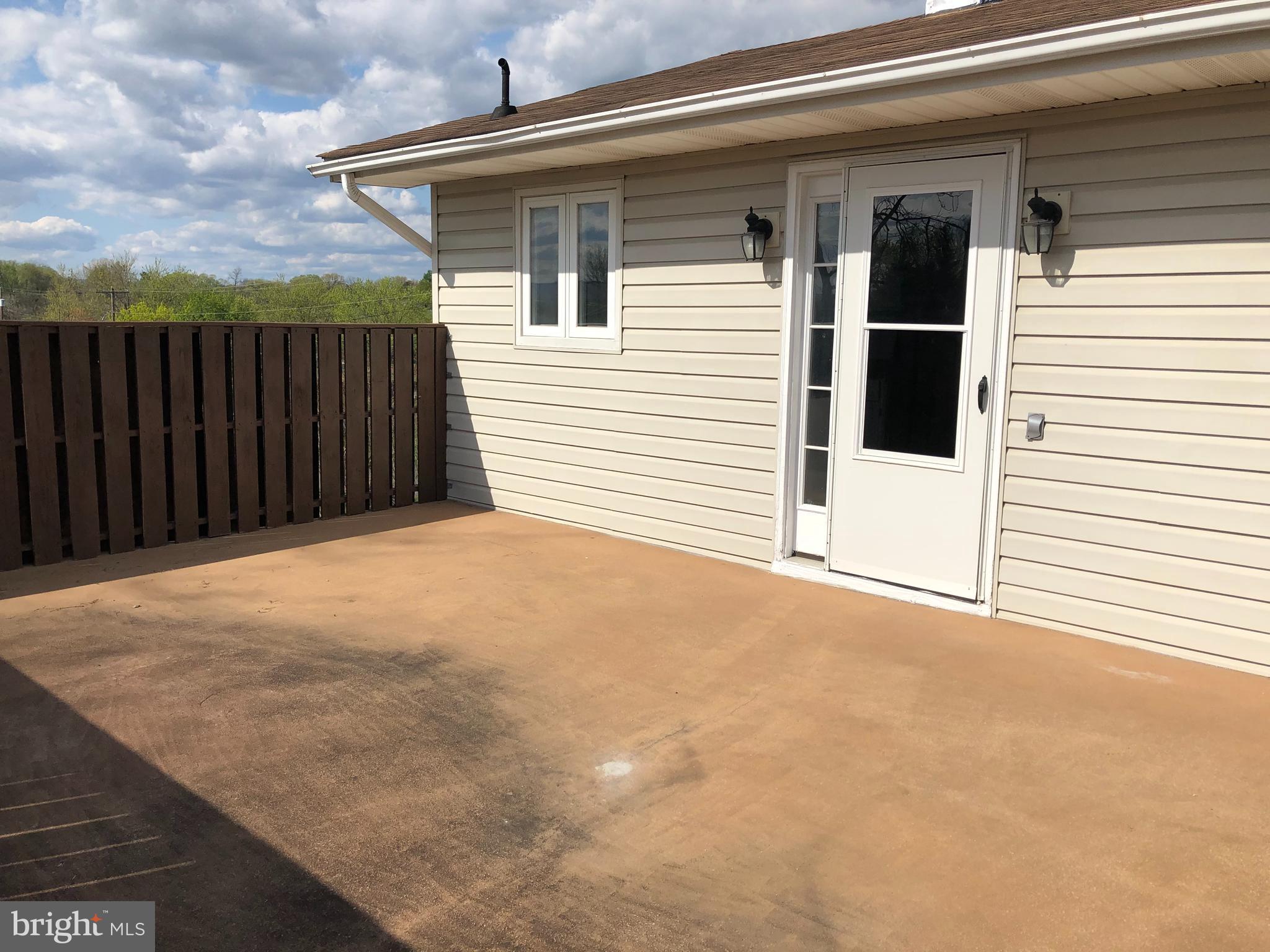 MIDDLETOWN - Residential