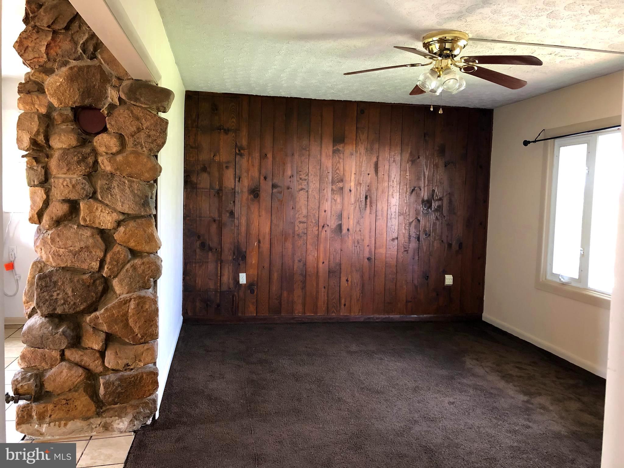 MIDDLETOWN - Residential