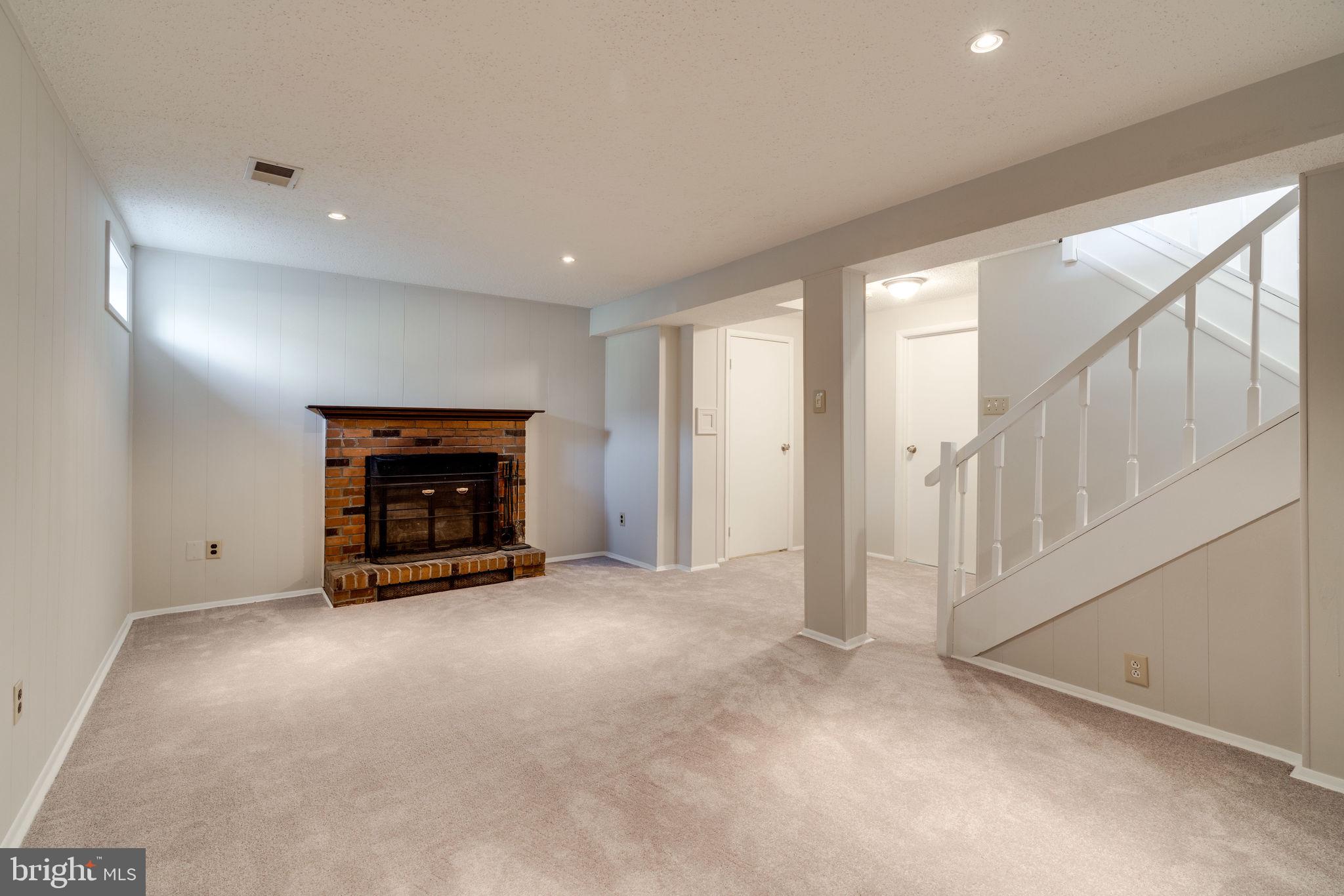 ROLLINGWOOD VILLAGE - Residential