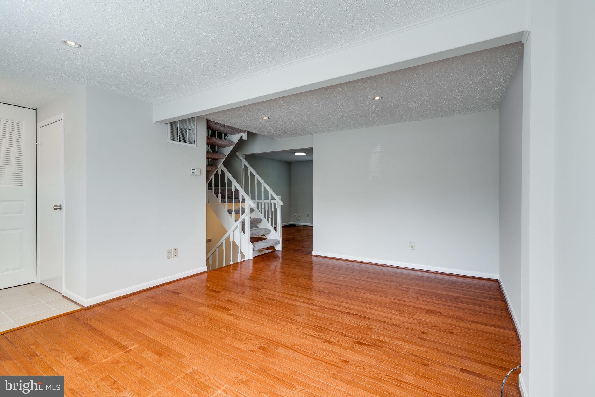 ROLLINGWOOD VILLAGE - Residential