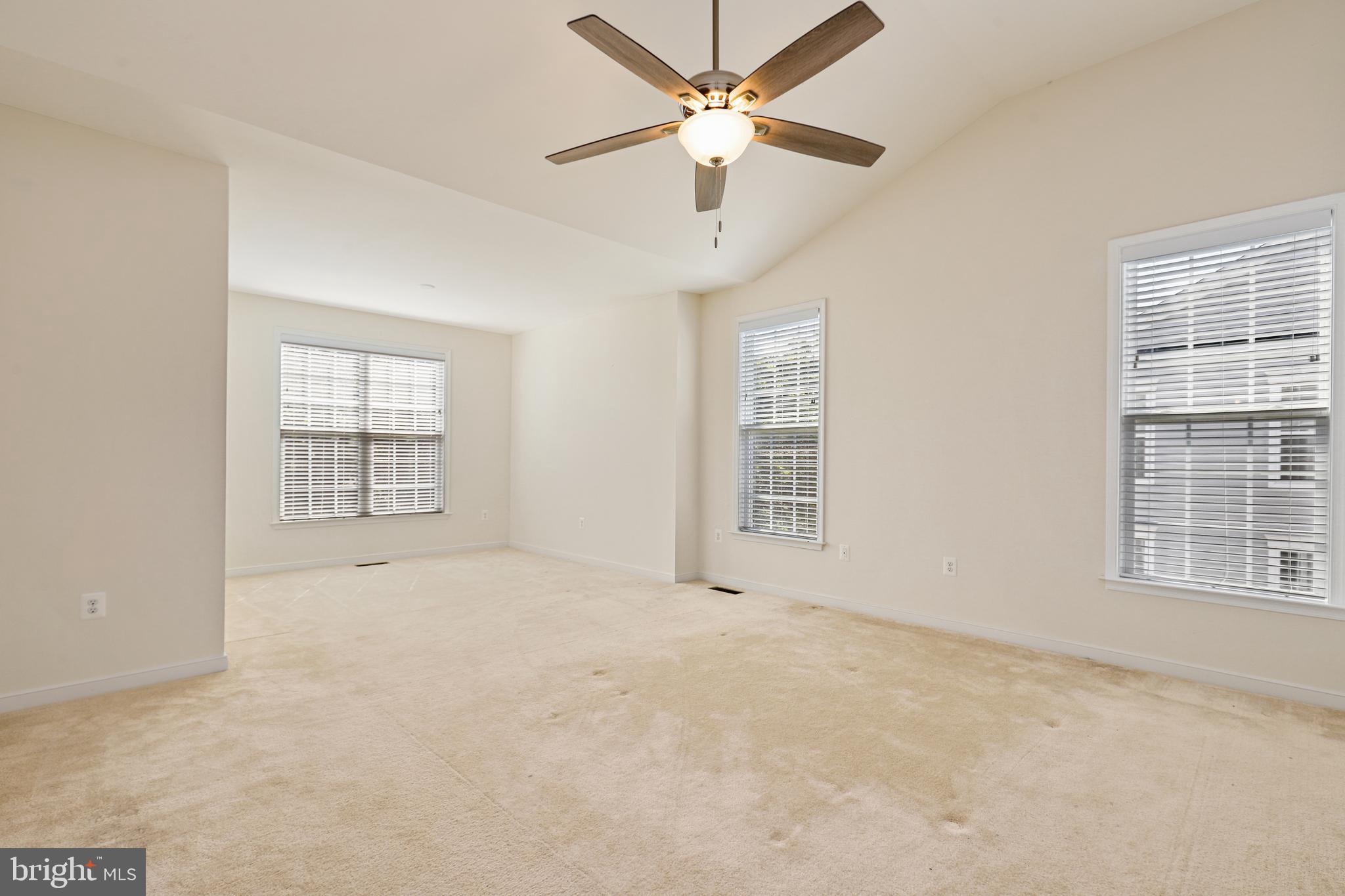 COURTYARDS AT COLONIAL FORGE - Residential