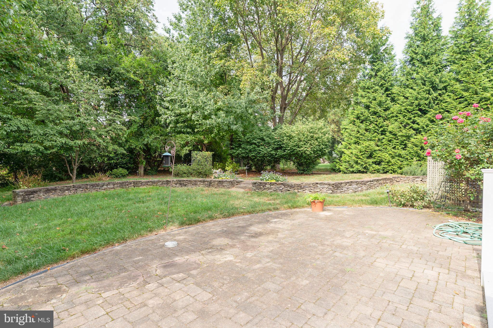 ELLISON HEIGHTS - Residential