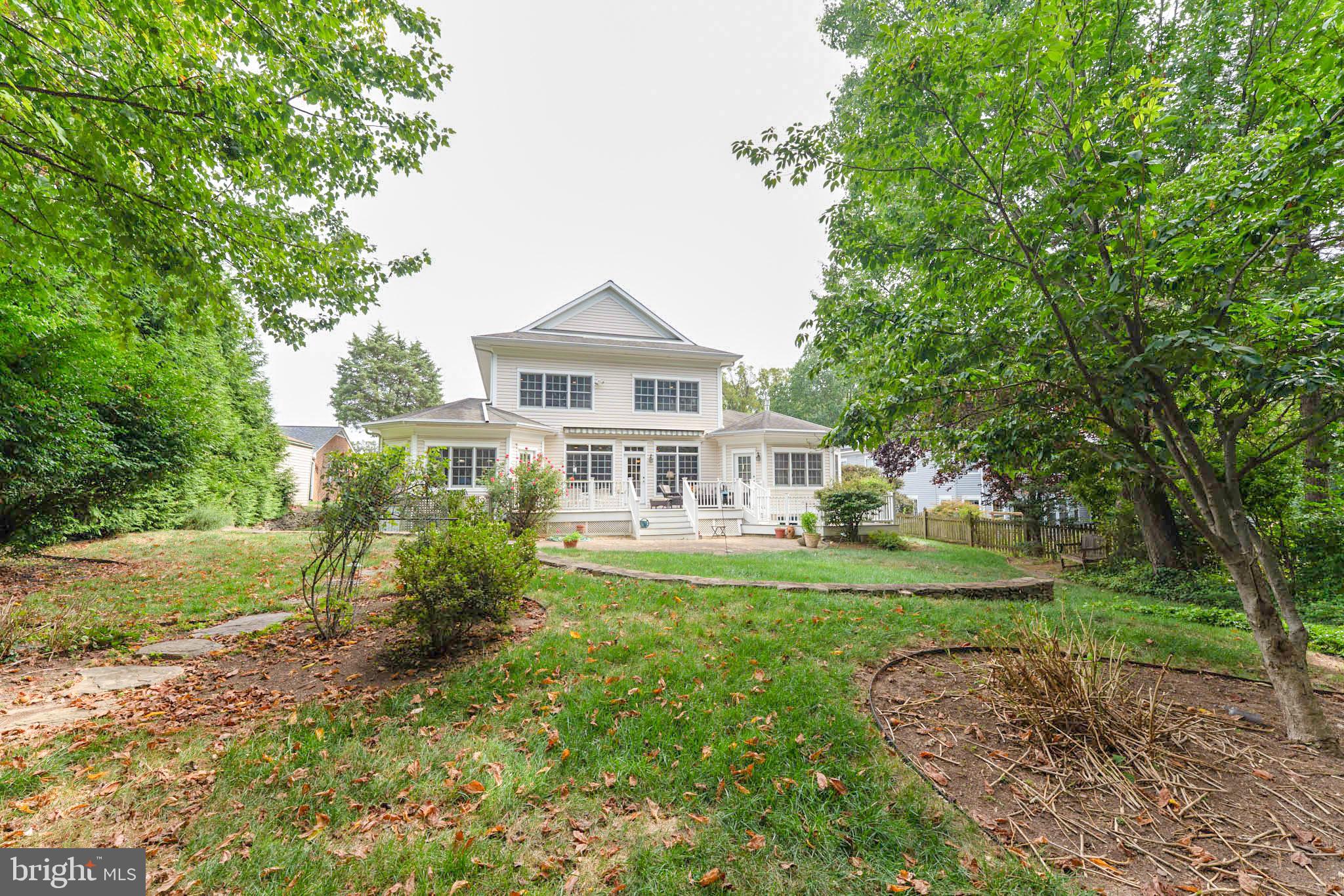 ELLISON HEIGHTS - Residential