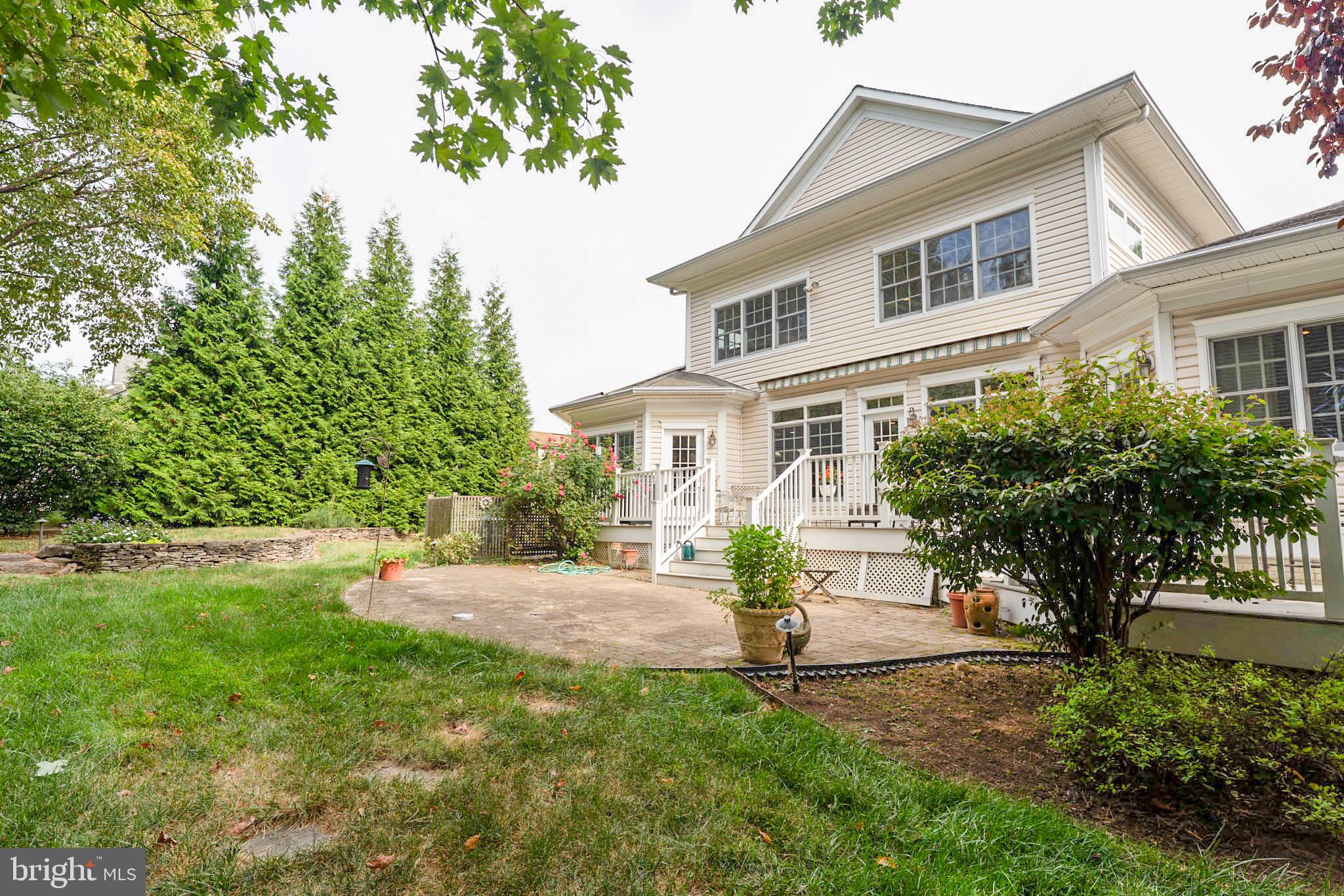 ELLISON HEIGHTS - Residential