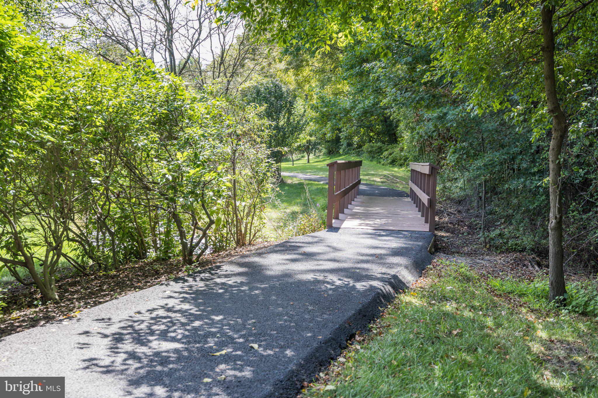 240 W RED LION DRIVE W