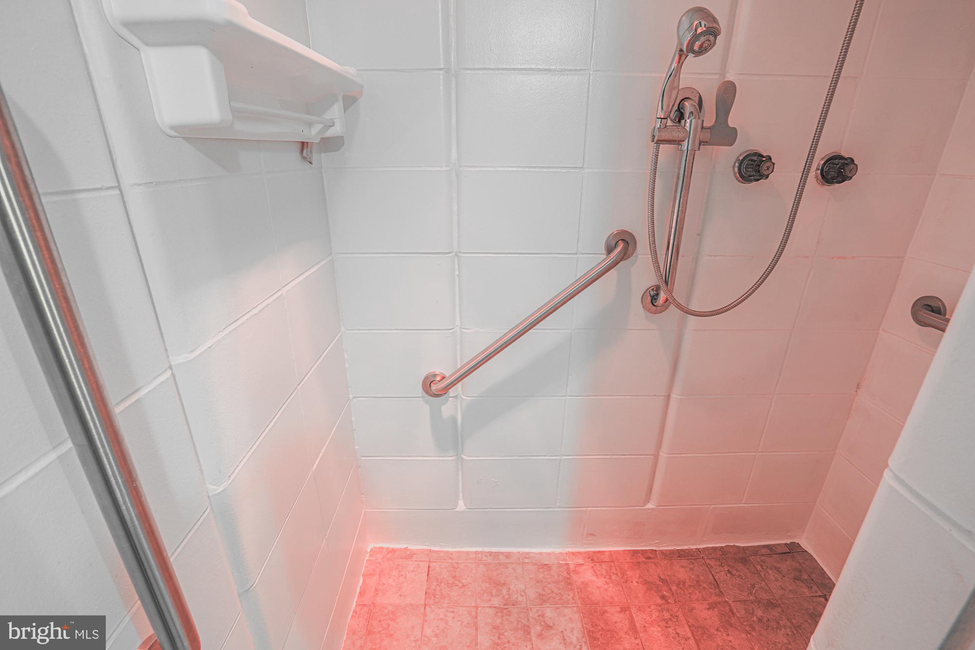 EDGEWOOD MEADOWS - Residential