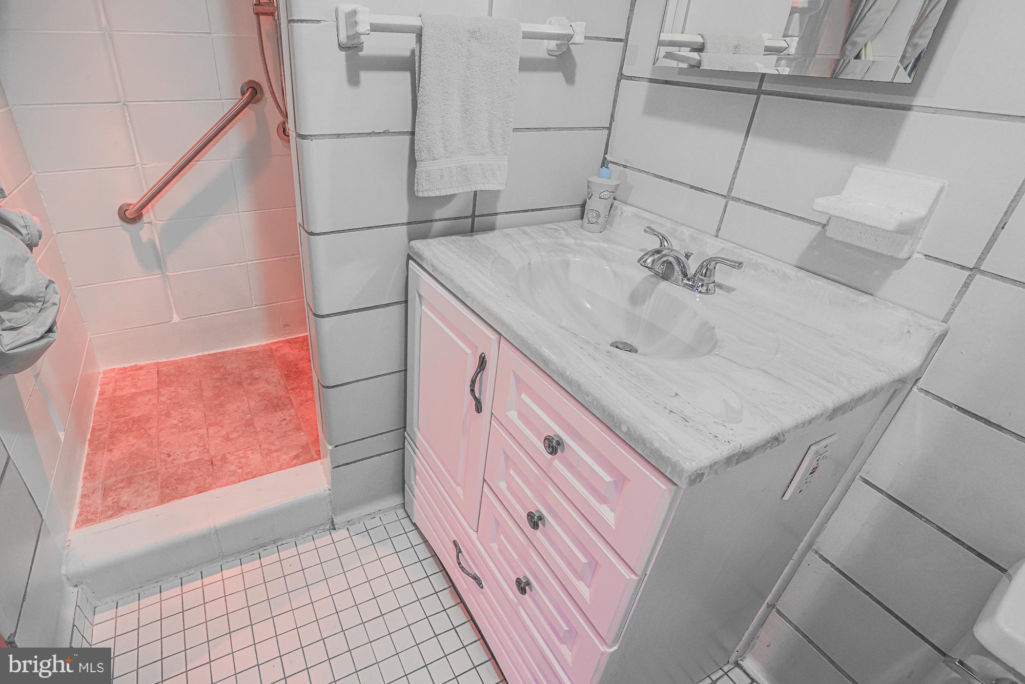 EDGEWOOD MEADOWS - Residential