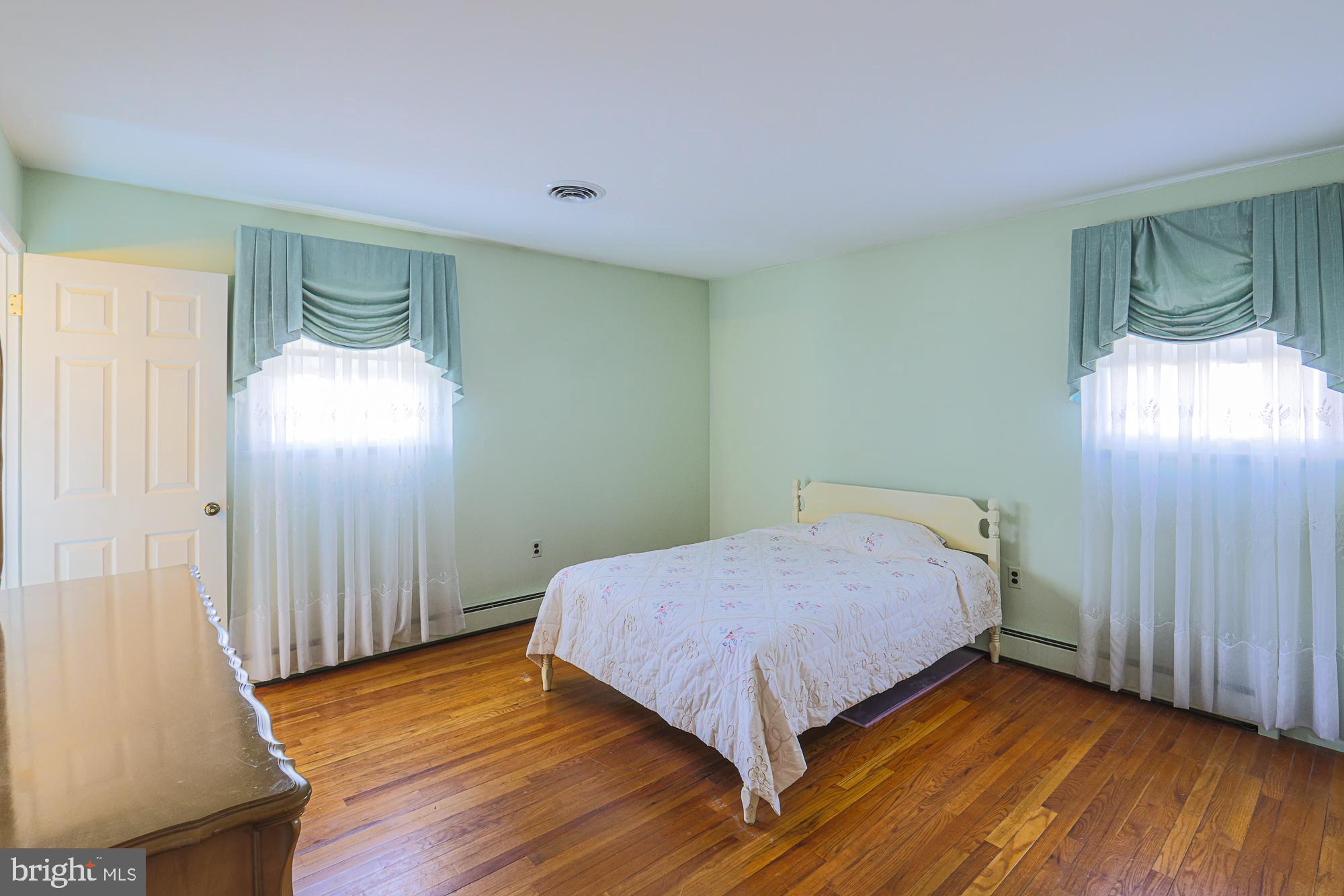 EDGEWOOD MEADOWS - Residential