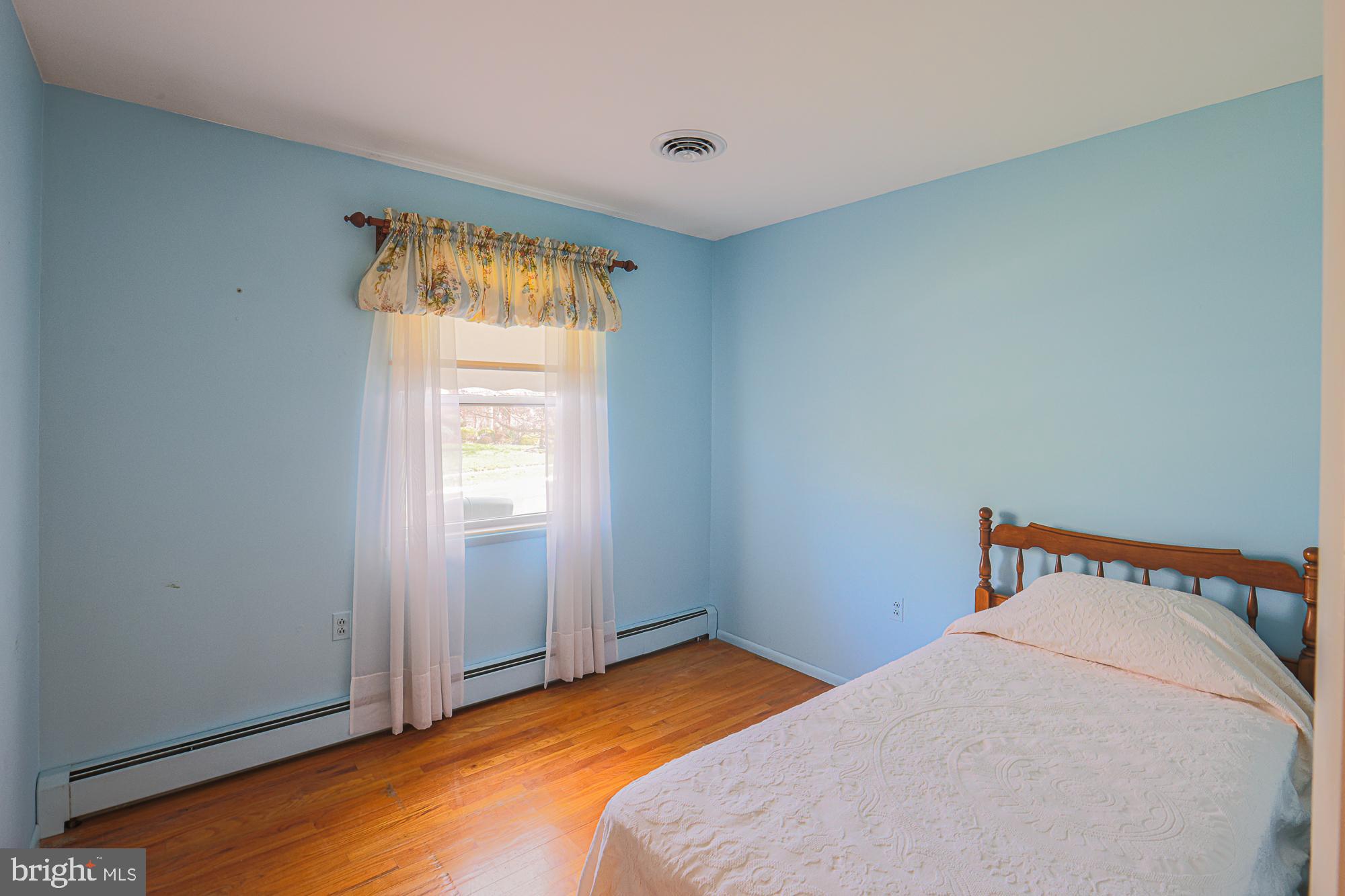 EDGEWOOD MEADOWS - Residential