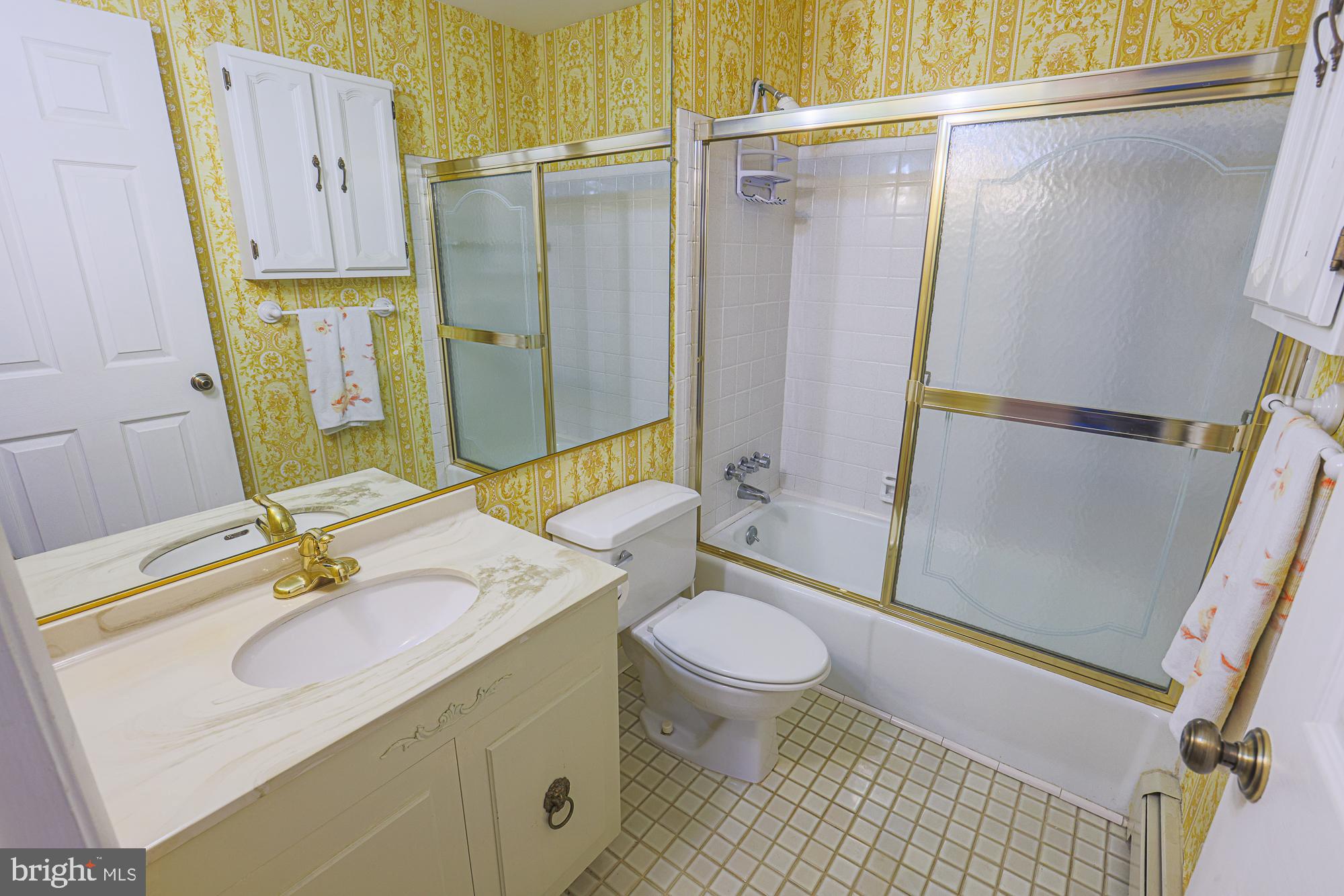 EDGEWOOD MEADOWS - Residential