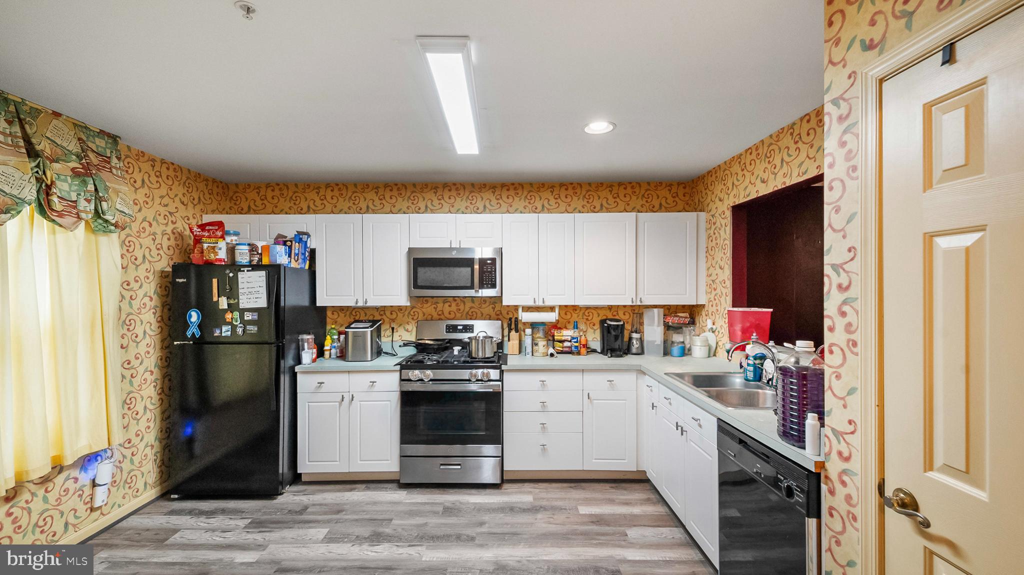 VILLAGE OF DEER PARK - Residential