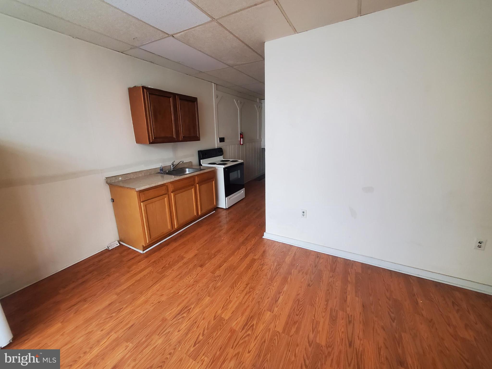 NORTHEAST READING - Residential Lease