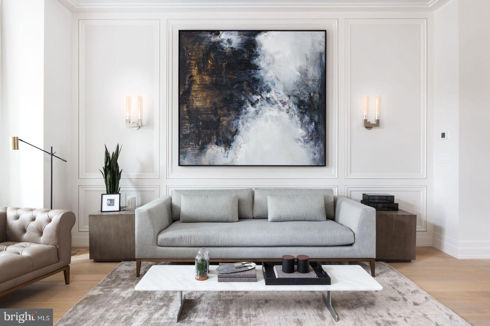 CAPITOL HILL - Residential