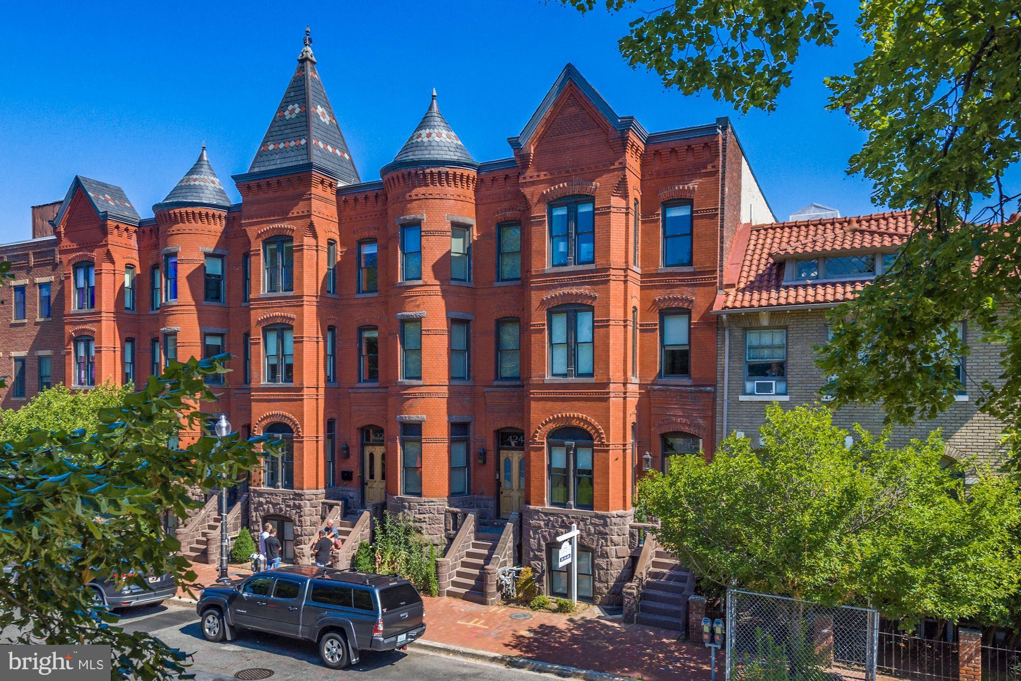 CAPITOL HILL - Residential