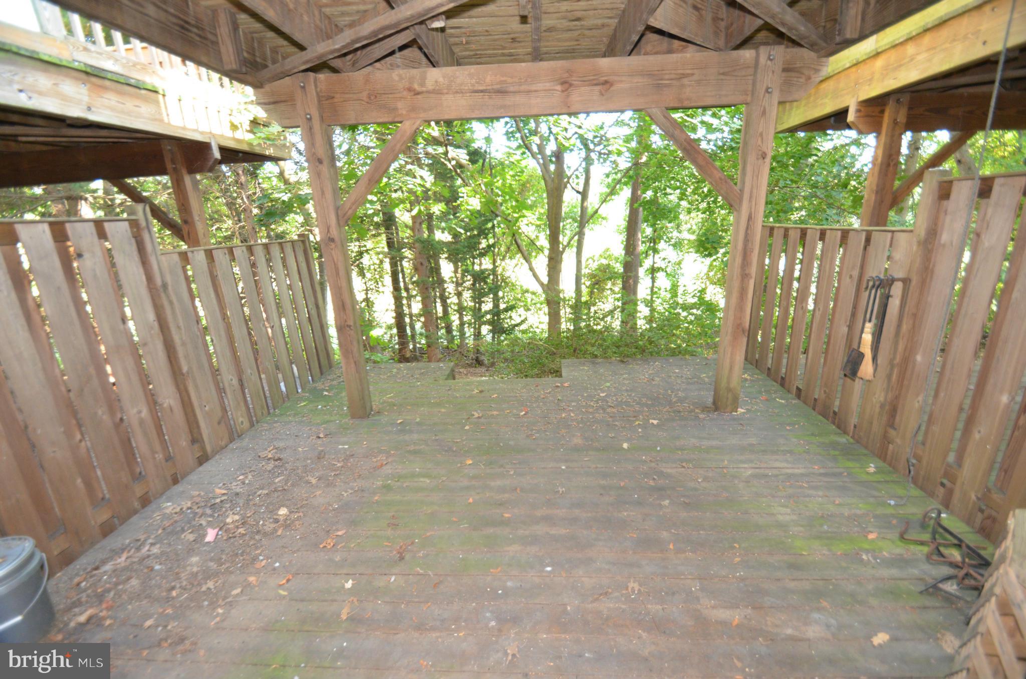 KINGSTOWNE - Residential Lease