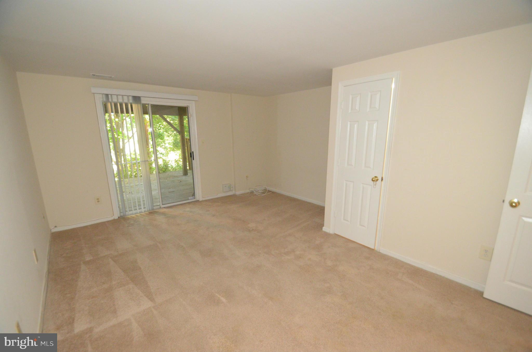 KINGSTOWNE - Residential Lease