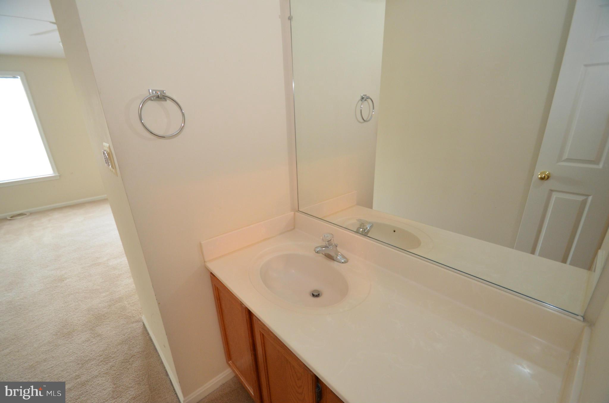 KINGSTOWNE - Residential Lease