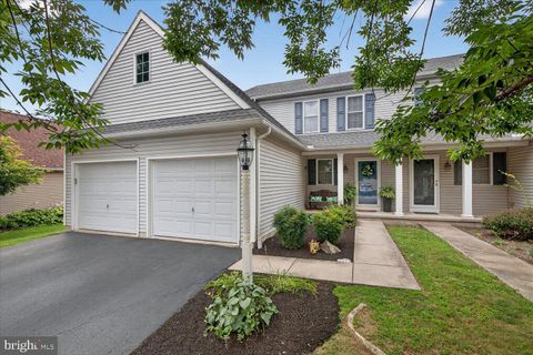 108 EAGLE PATH MOUNTVILLE PA 17554