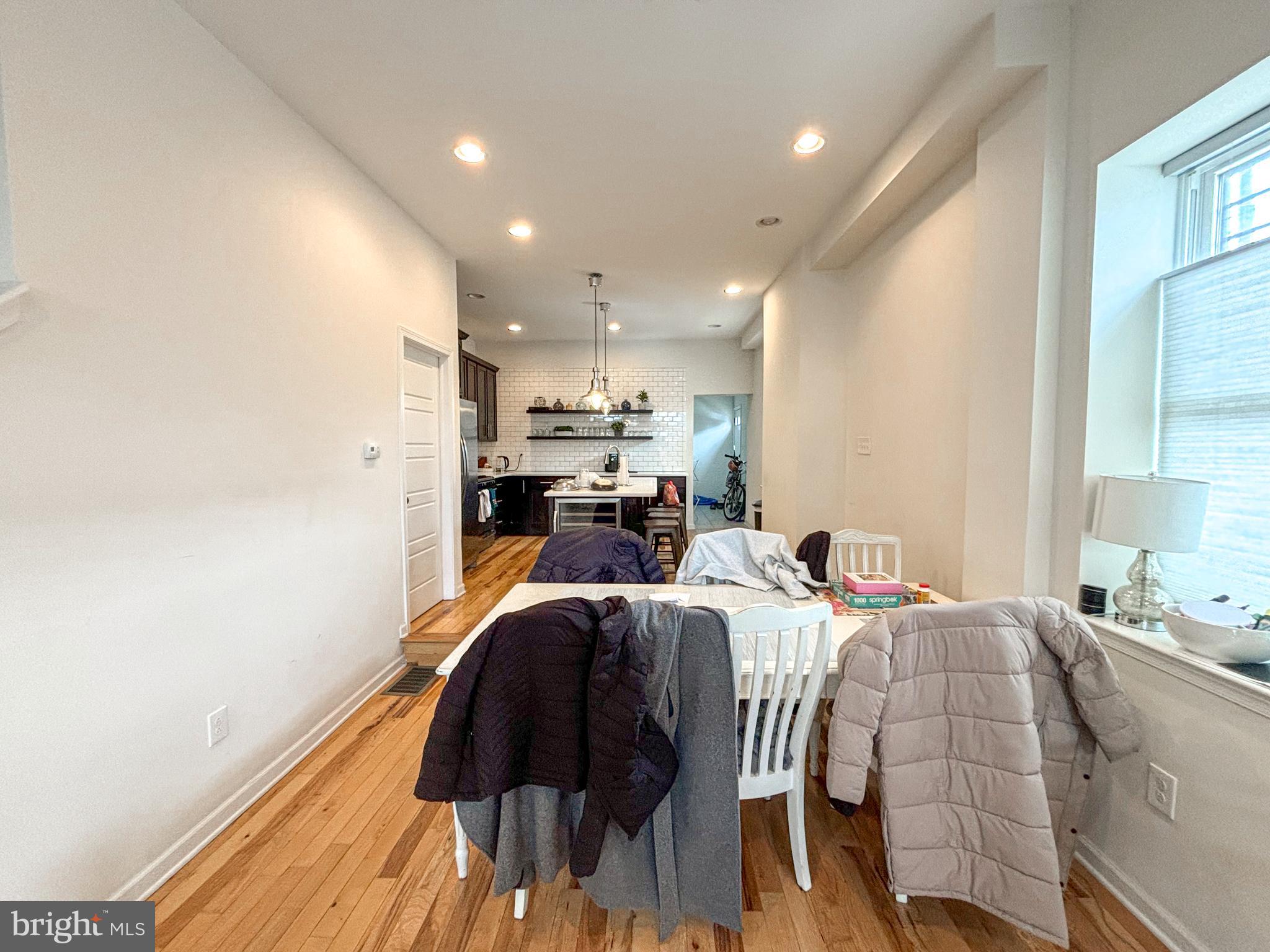 POINT BREEZE - Residential Lease