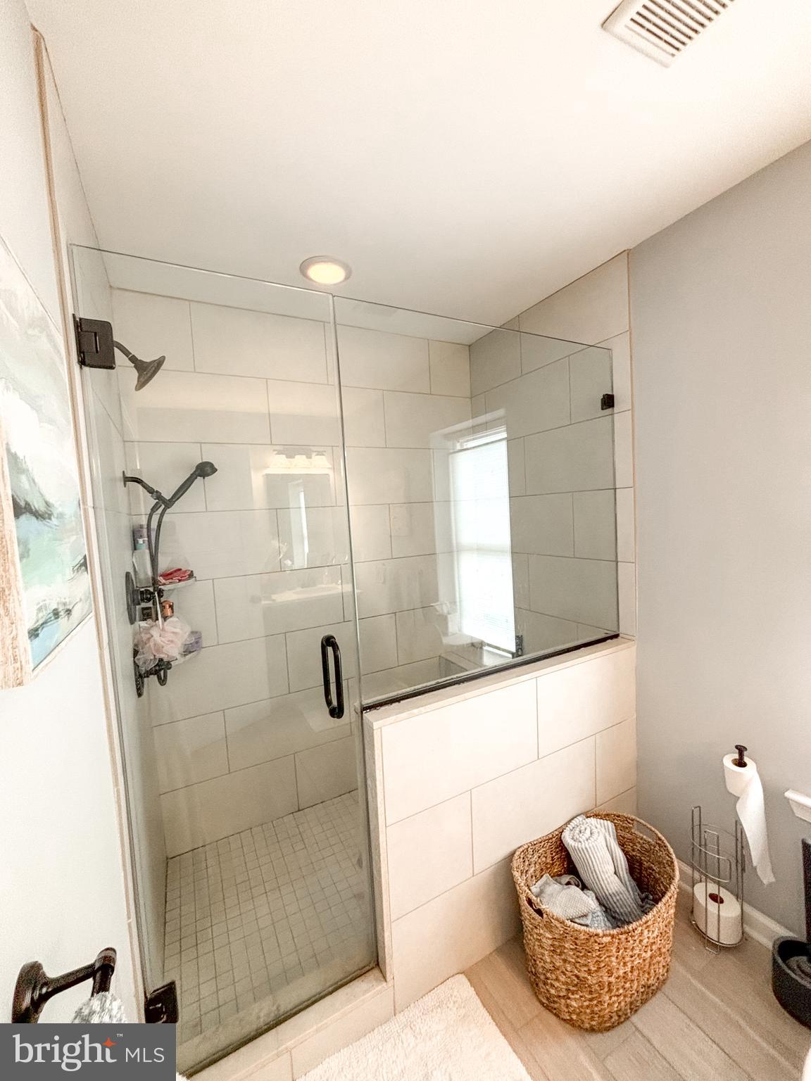 POINT BREEZE - Residential Lease