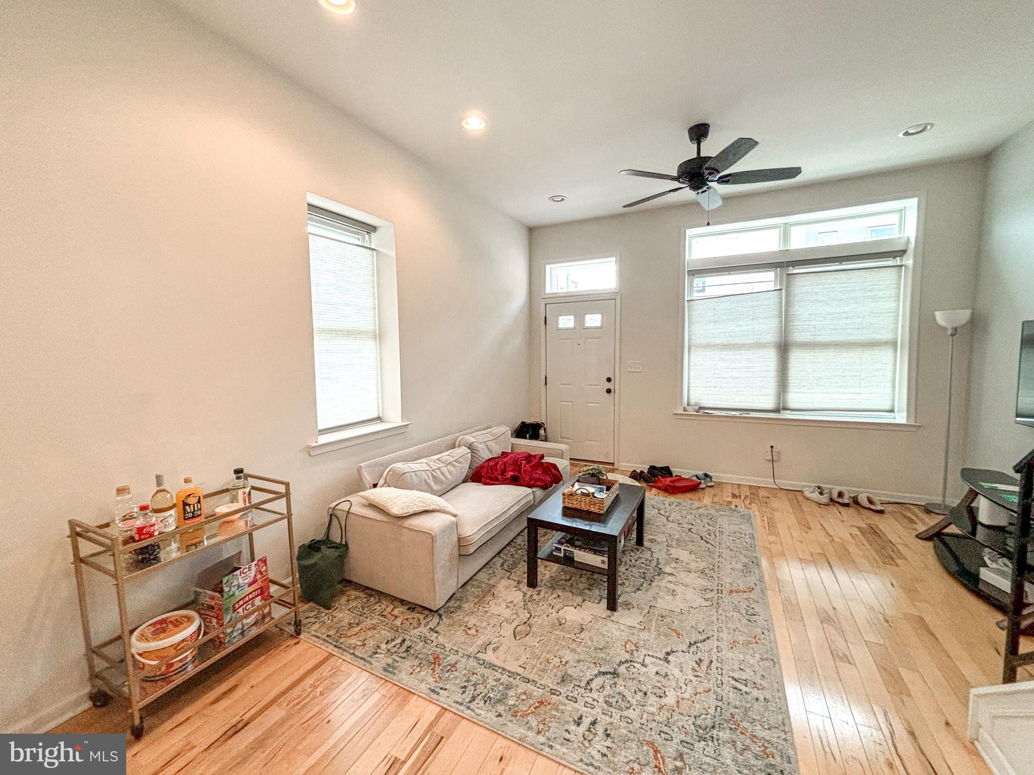 POINT BREEZE - Residential Lease