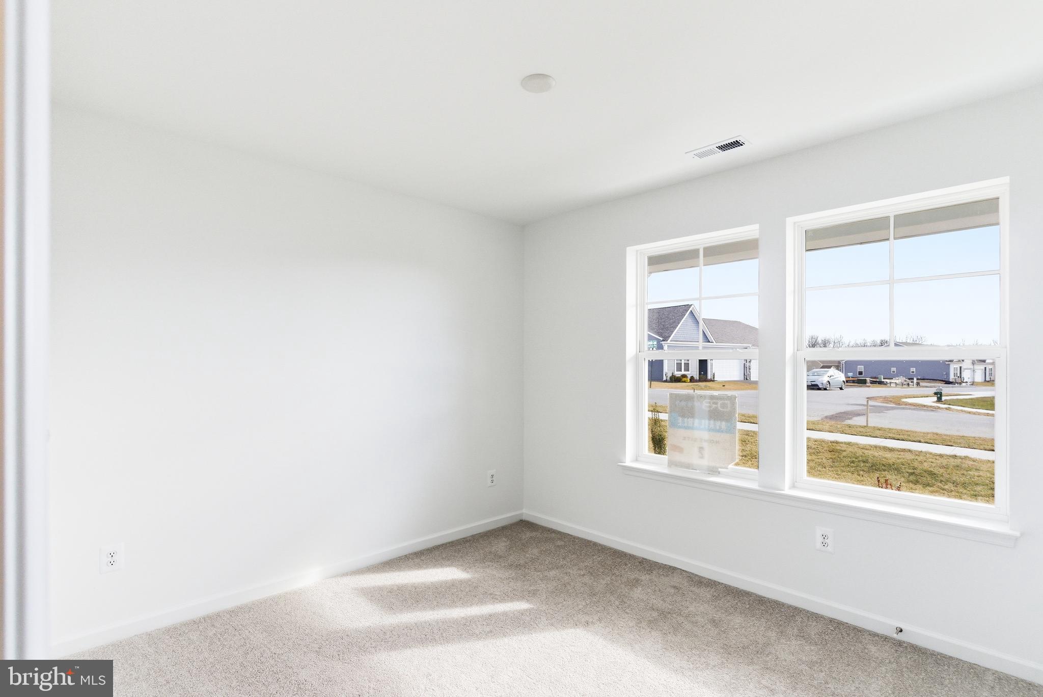 ROSEHILL MANOR - Residential