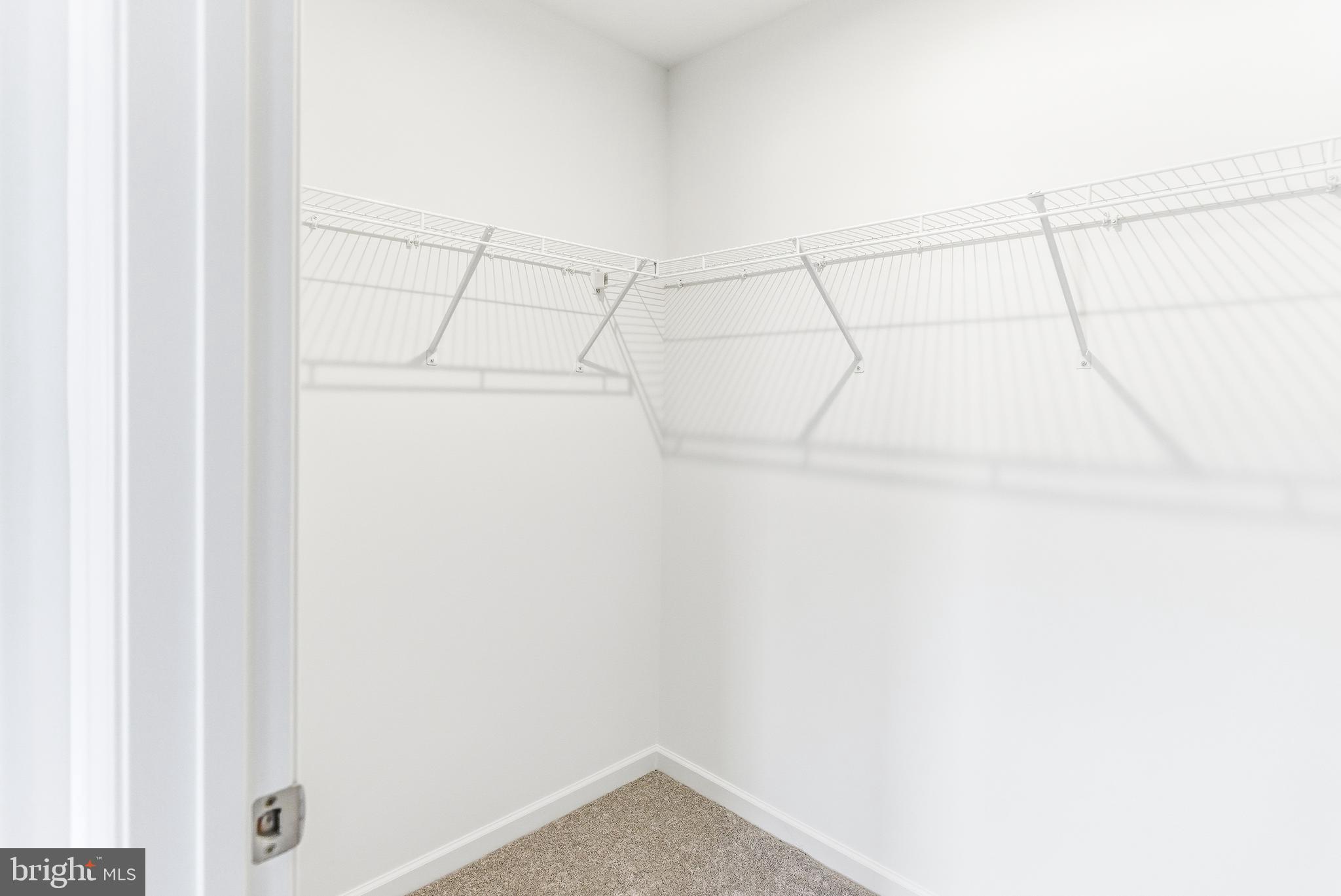 ROSEHILL MANOR - Residential