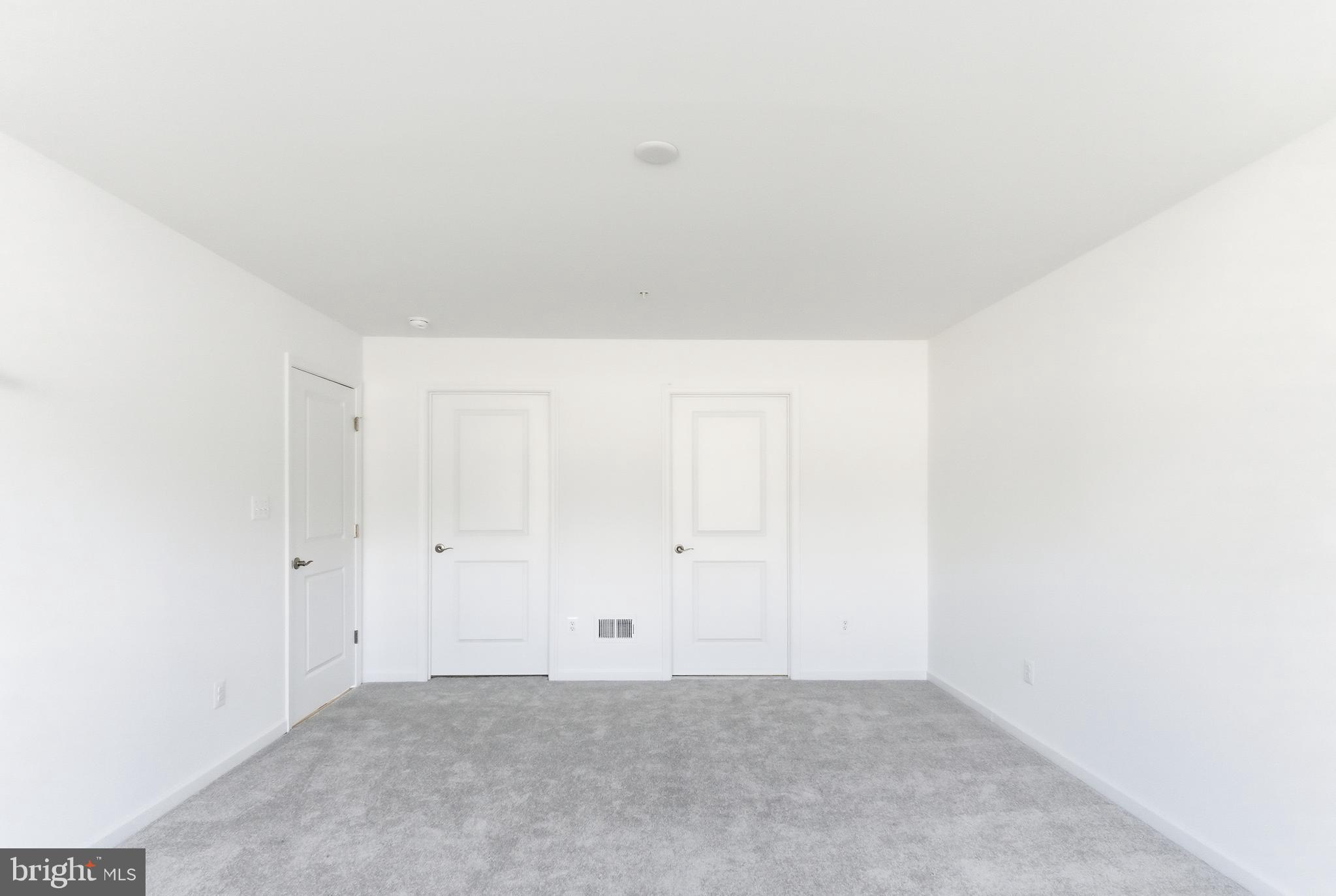 ROSEHILL MANOR - Residential