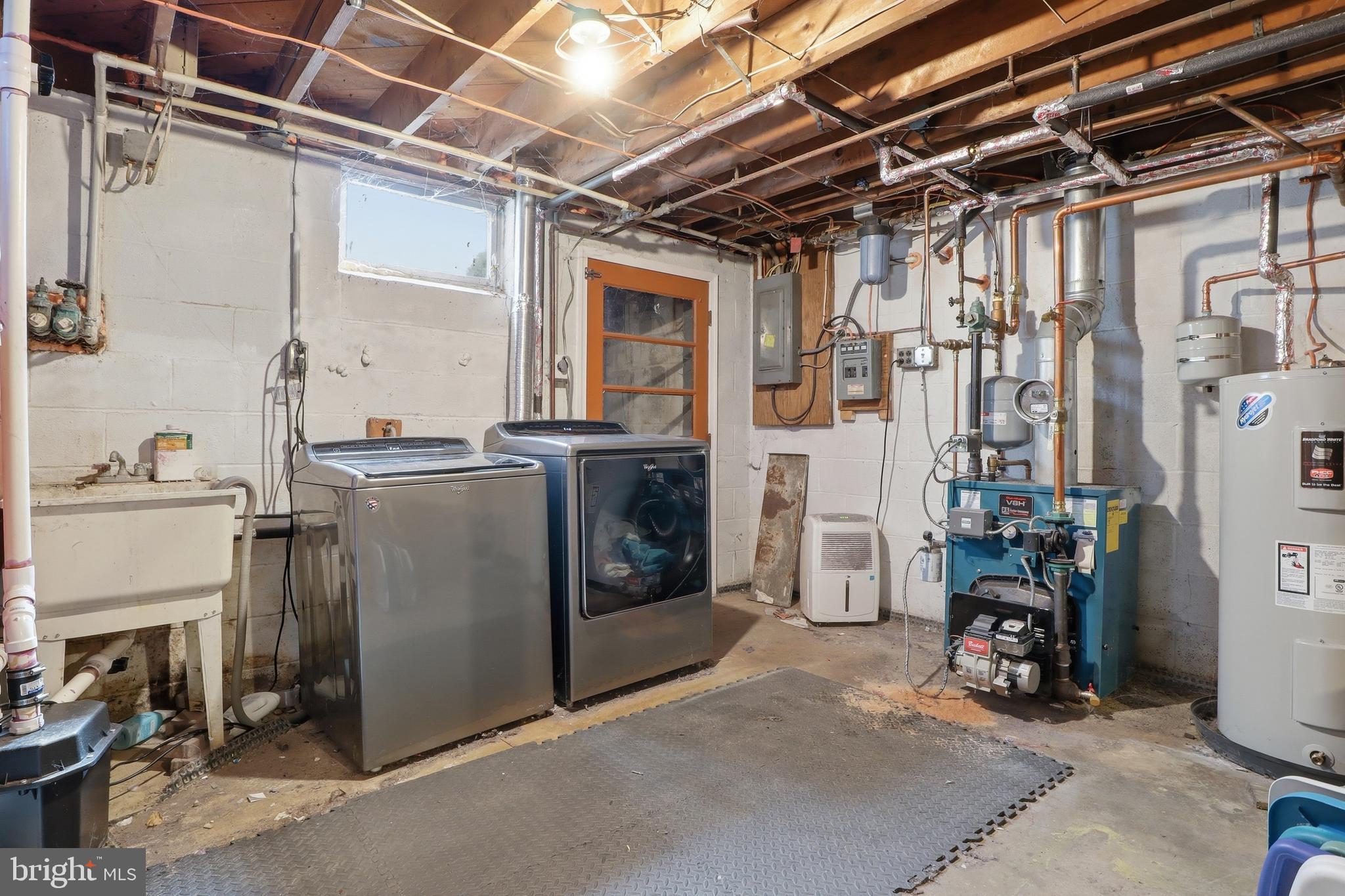 PERRYVILLE - Residential