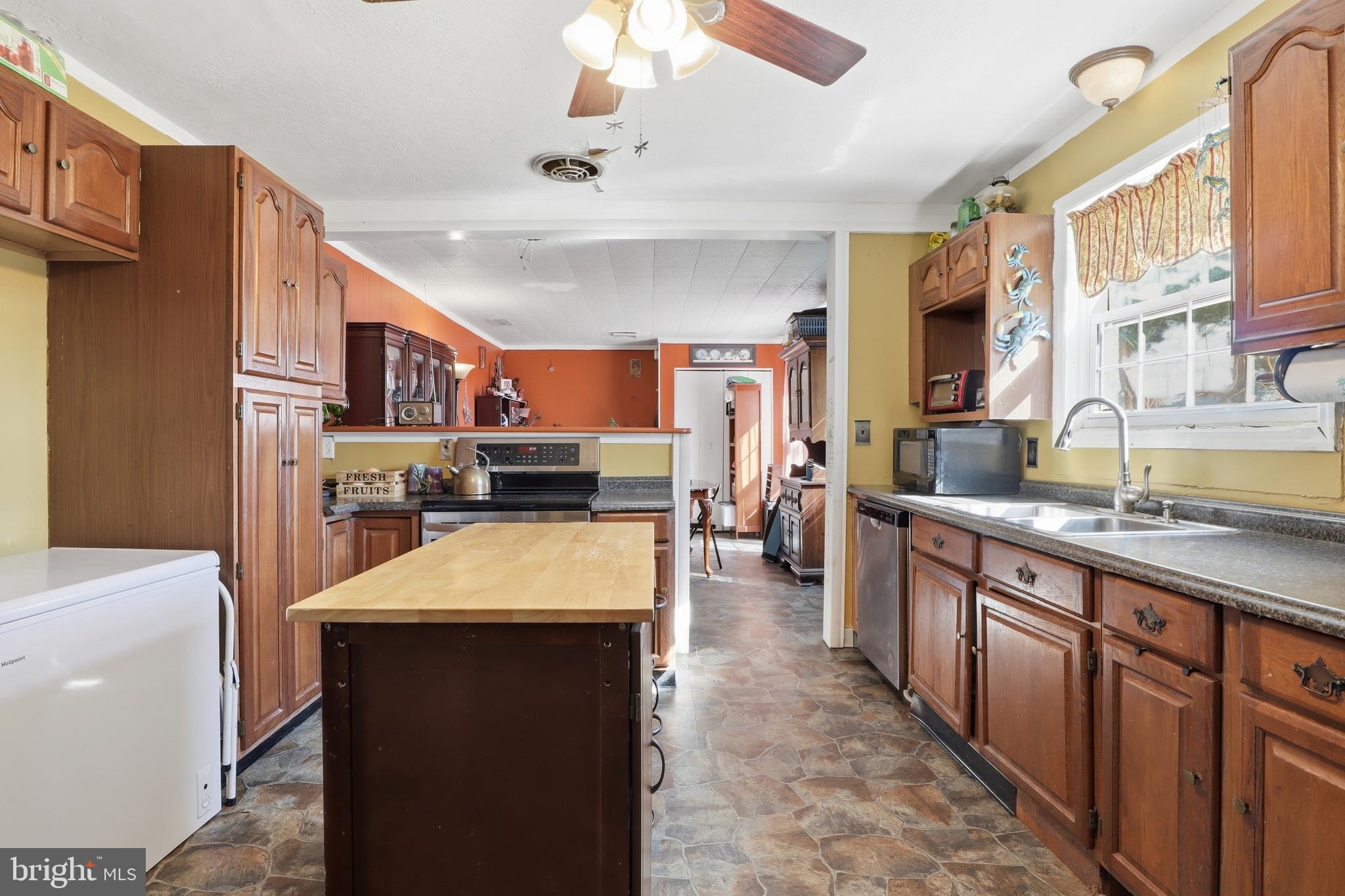 PERRYVILLE - Residential