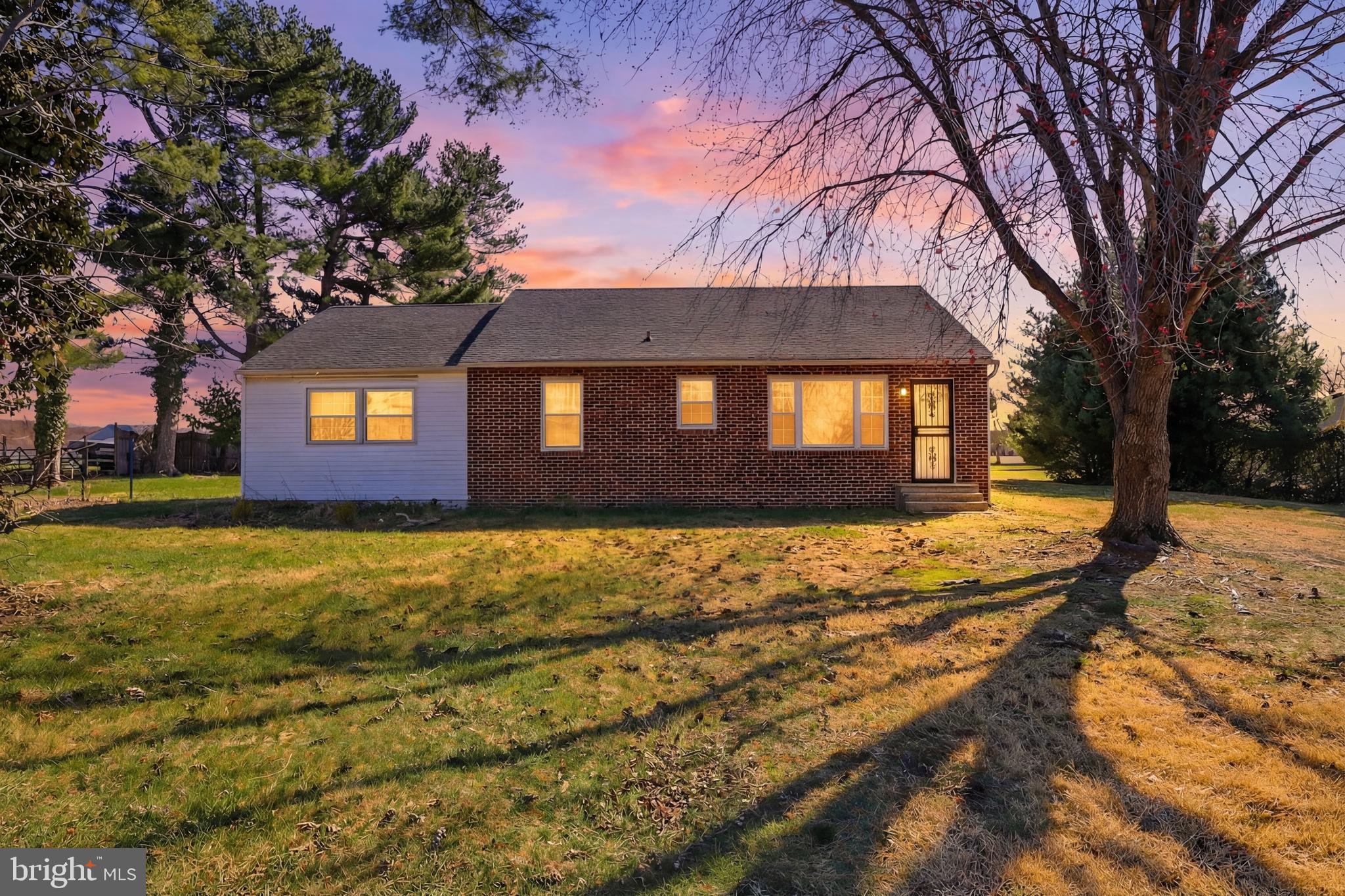 PERRYVILLE - Residential