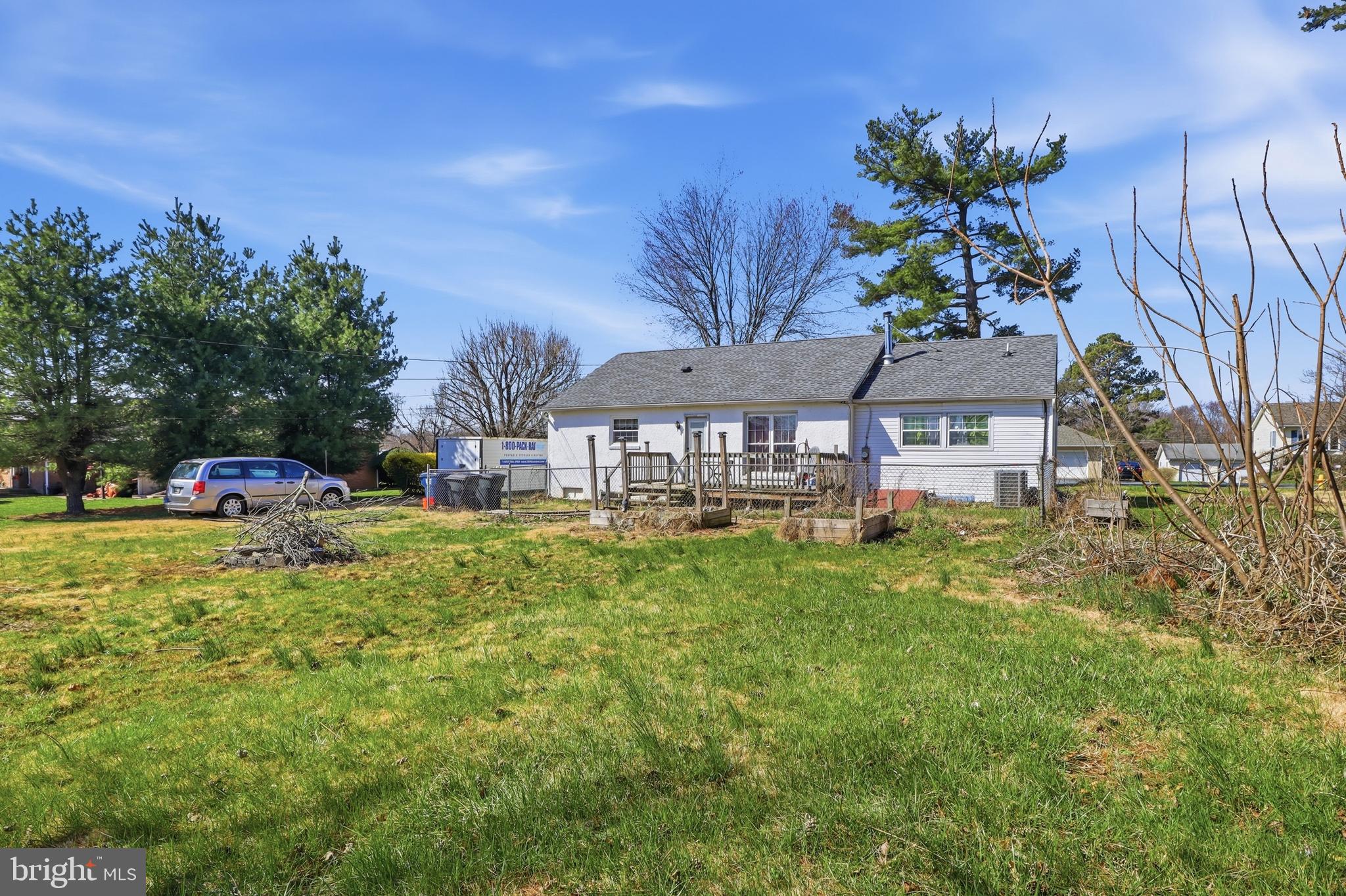 PERRYVILLE - Residential