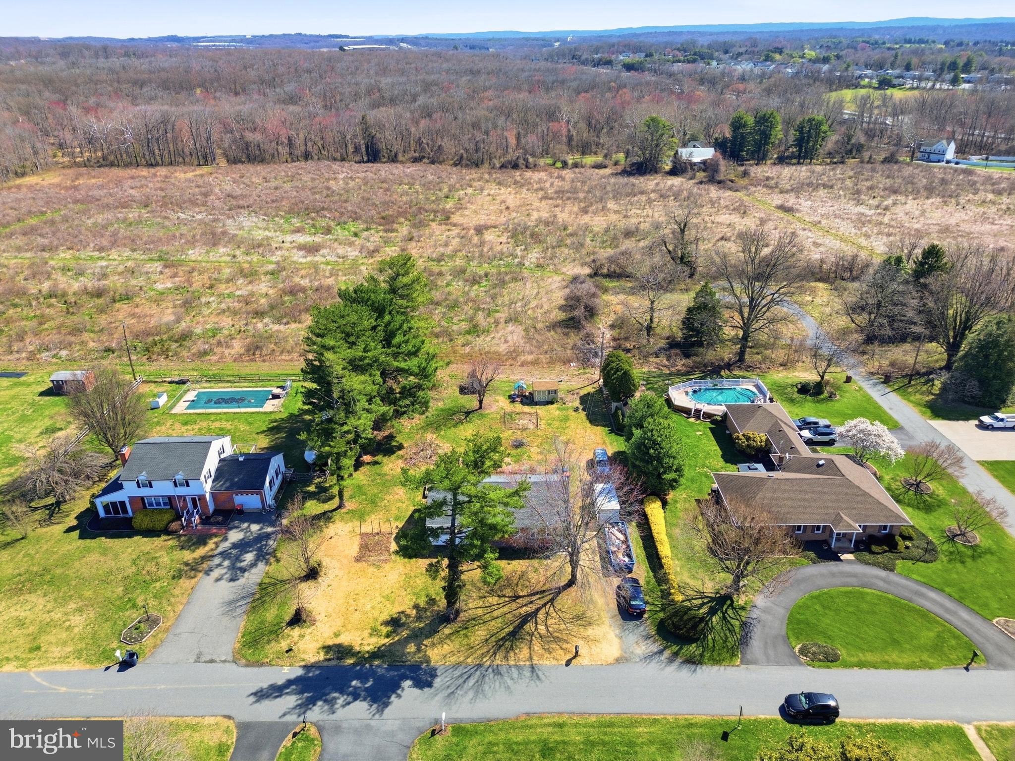 PERRYVILLE - Residential