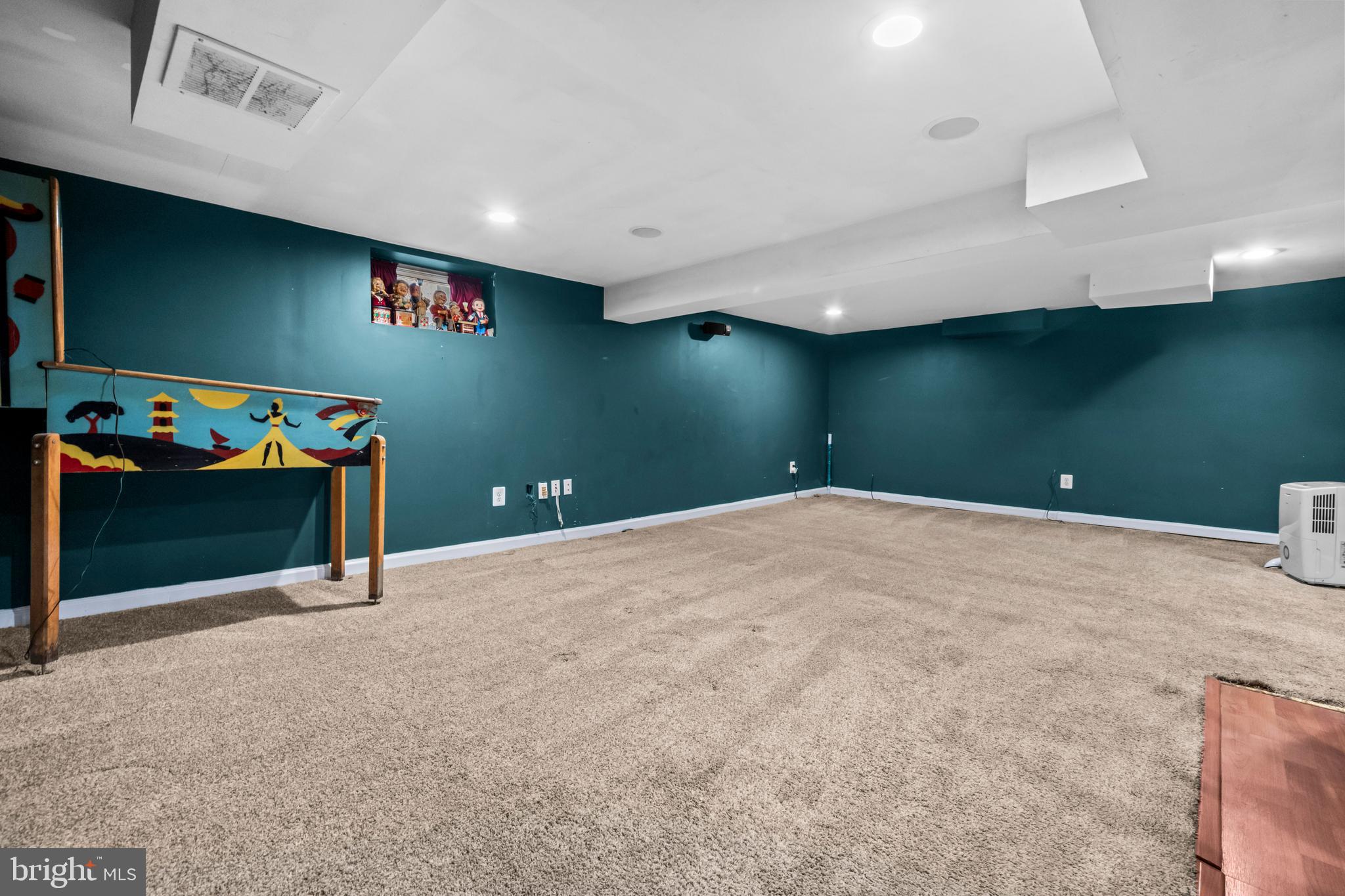 HOLMES - Residential