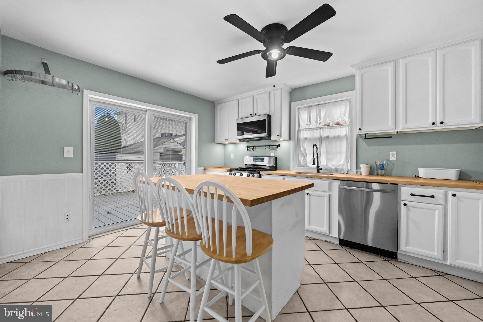 HOLMES - Residential