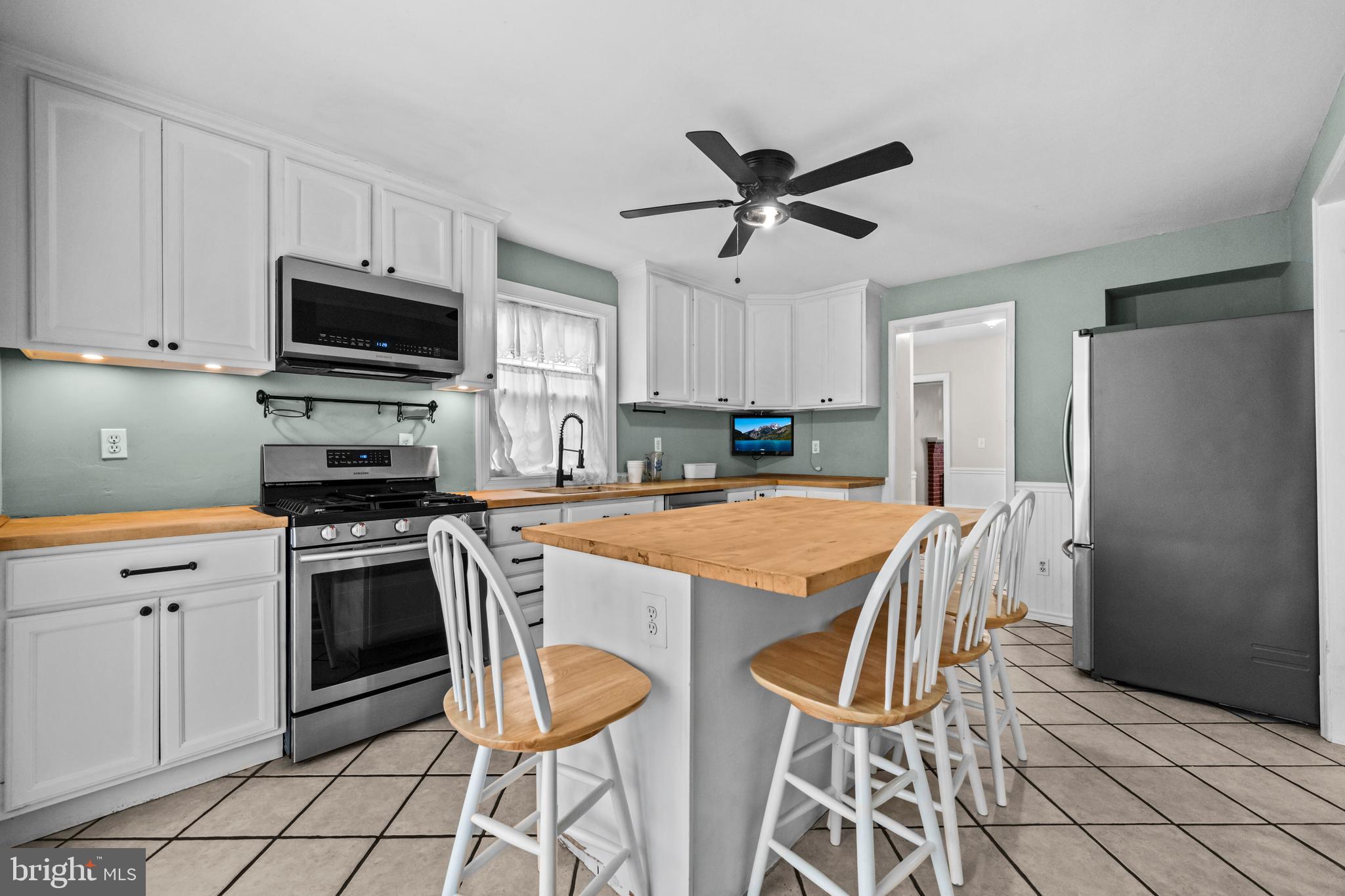 HOLMES - Residential