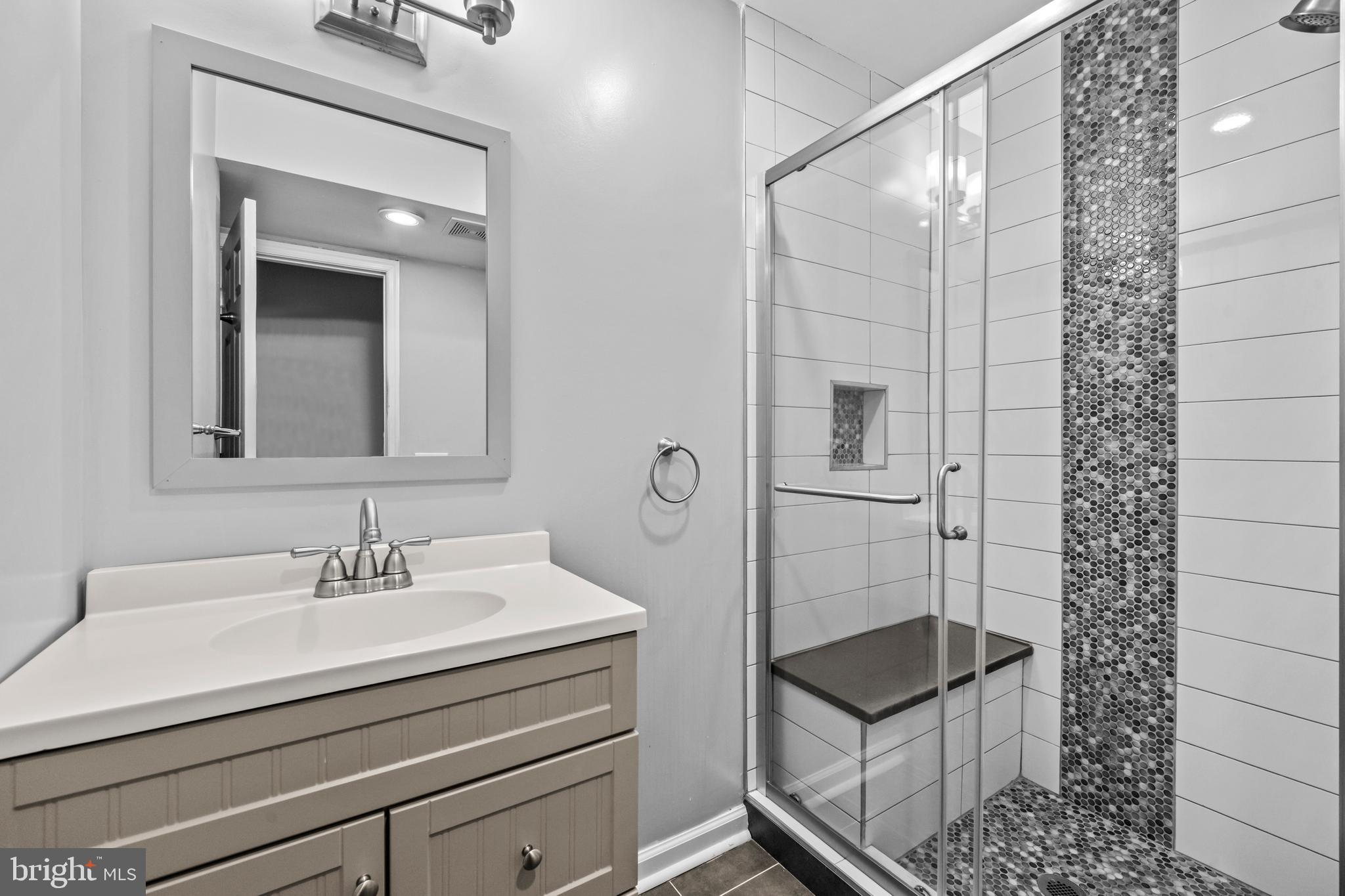 HOLMES - Residential