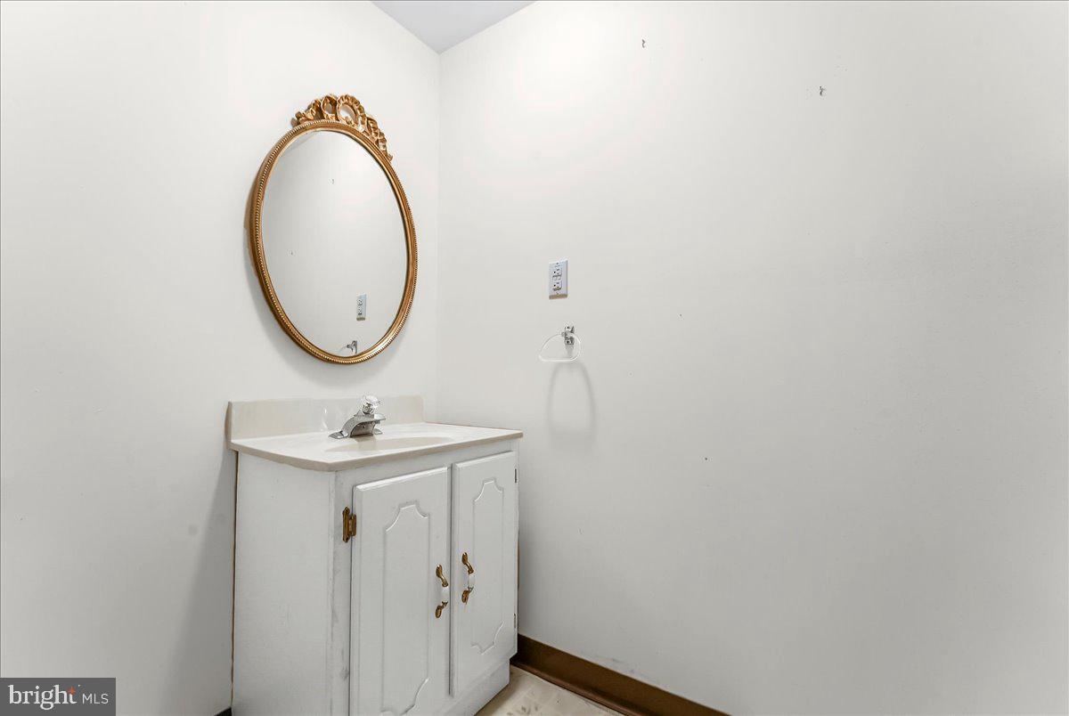 ASHWELL - Residential