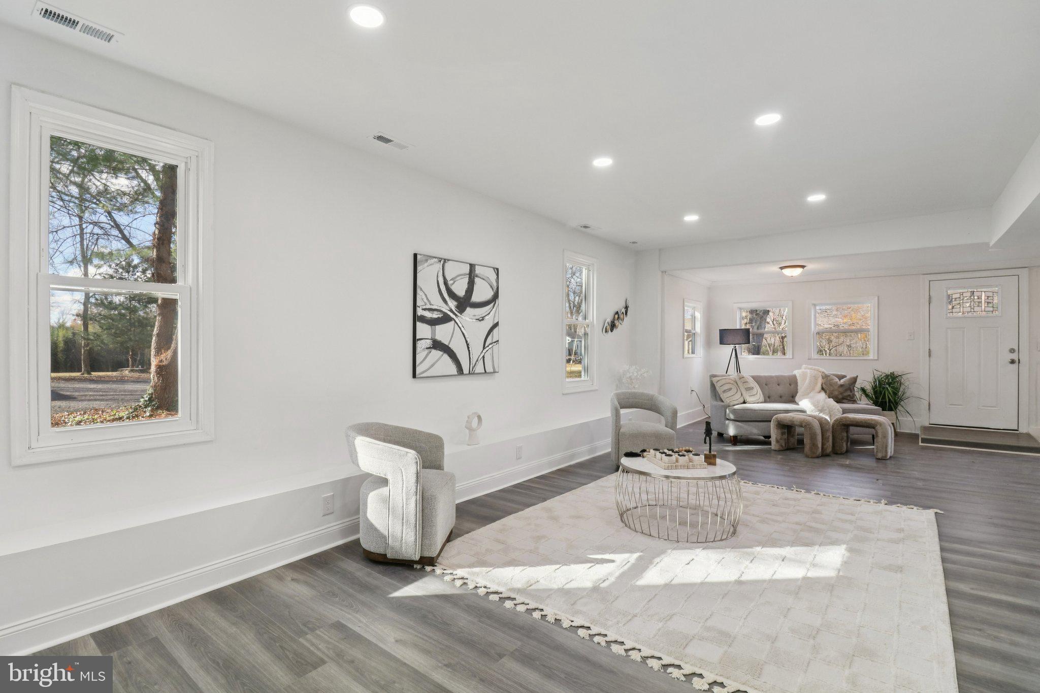 MARBURY - Residential