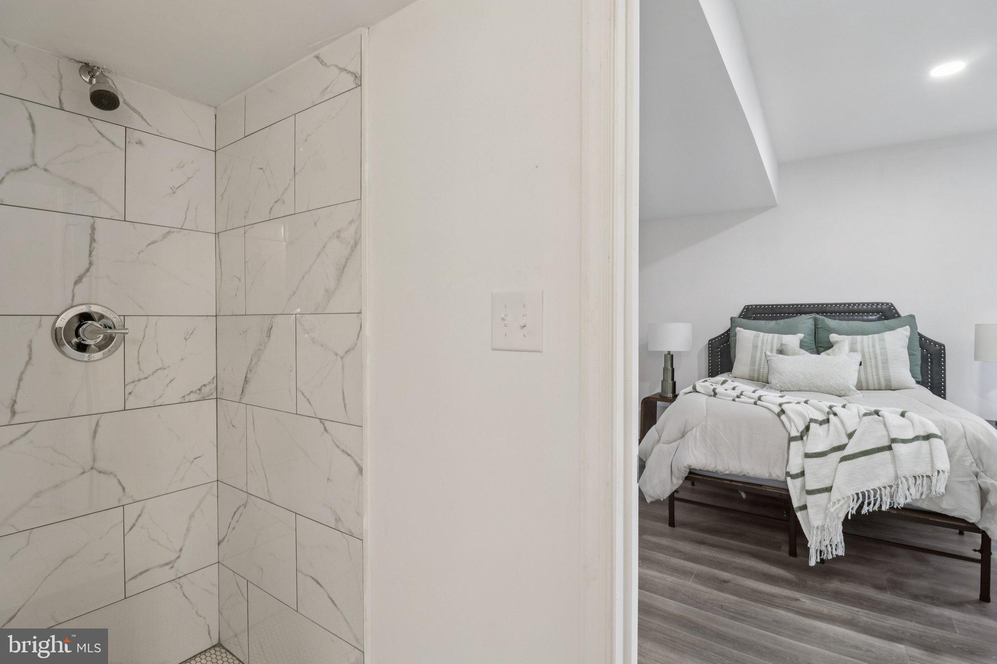 MARBURY - Residential