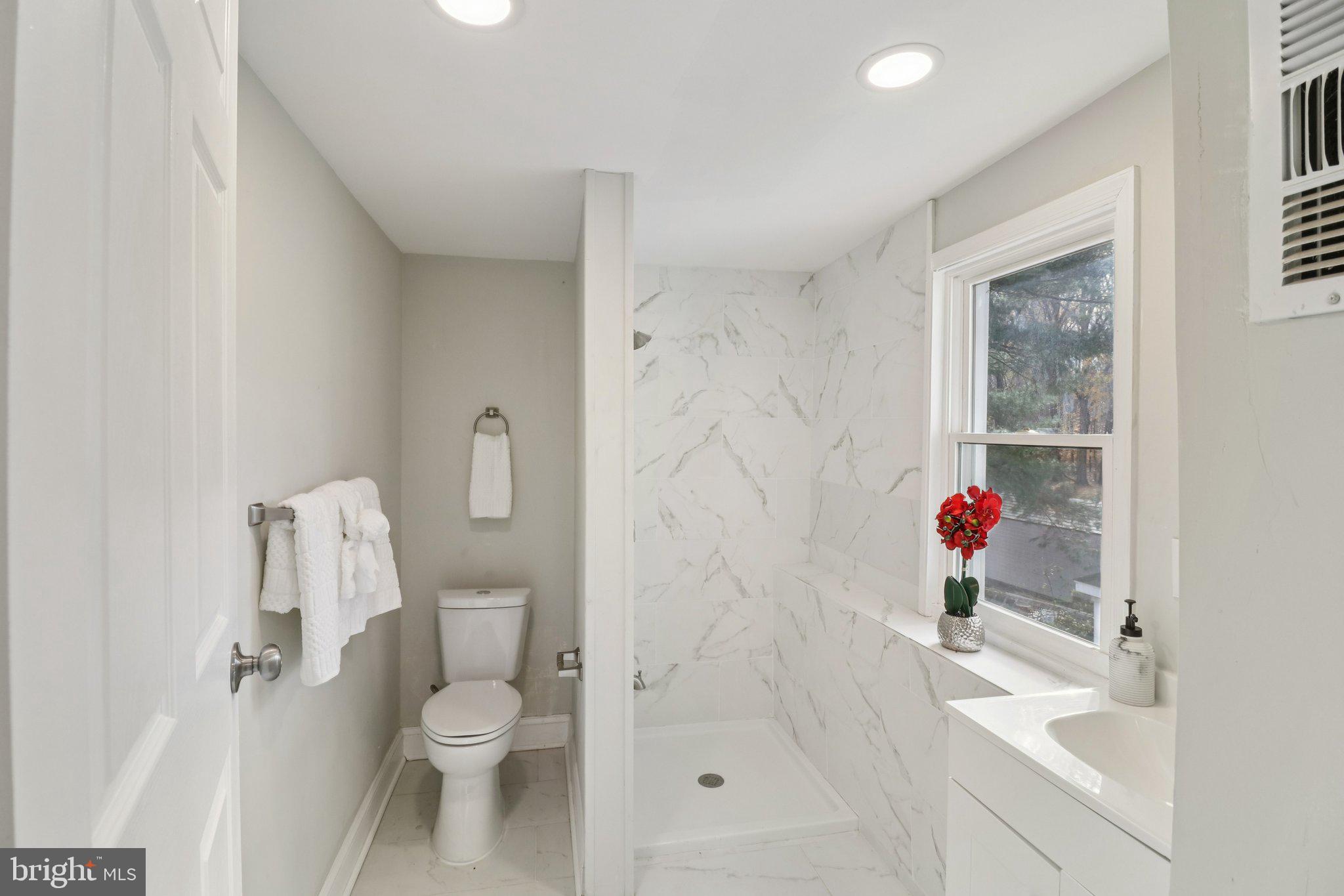 MARBURY - Residential