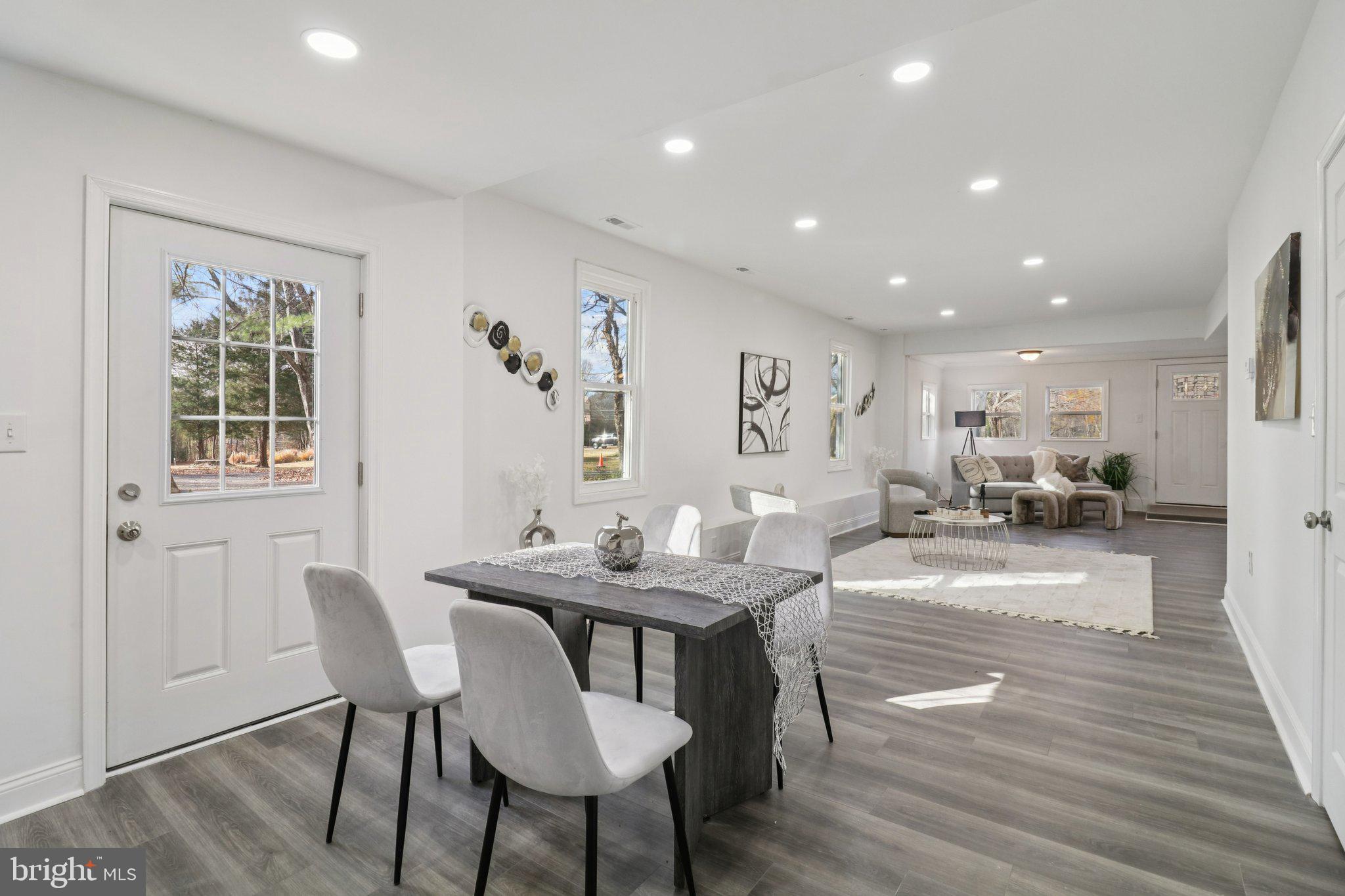 MARBURY - Residential