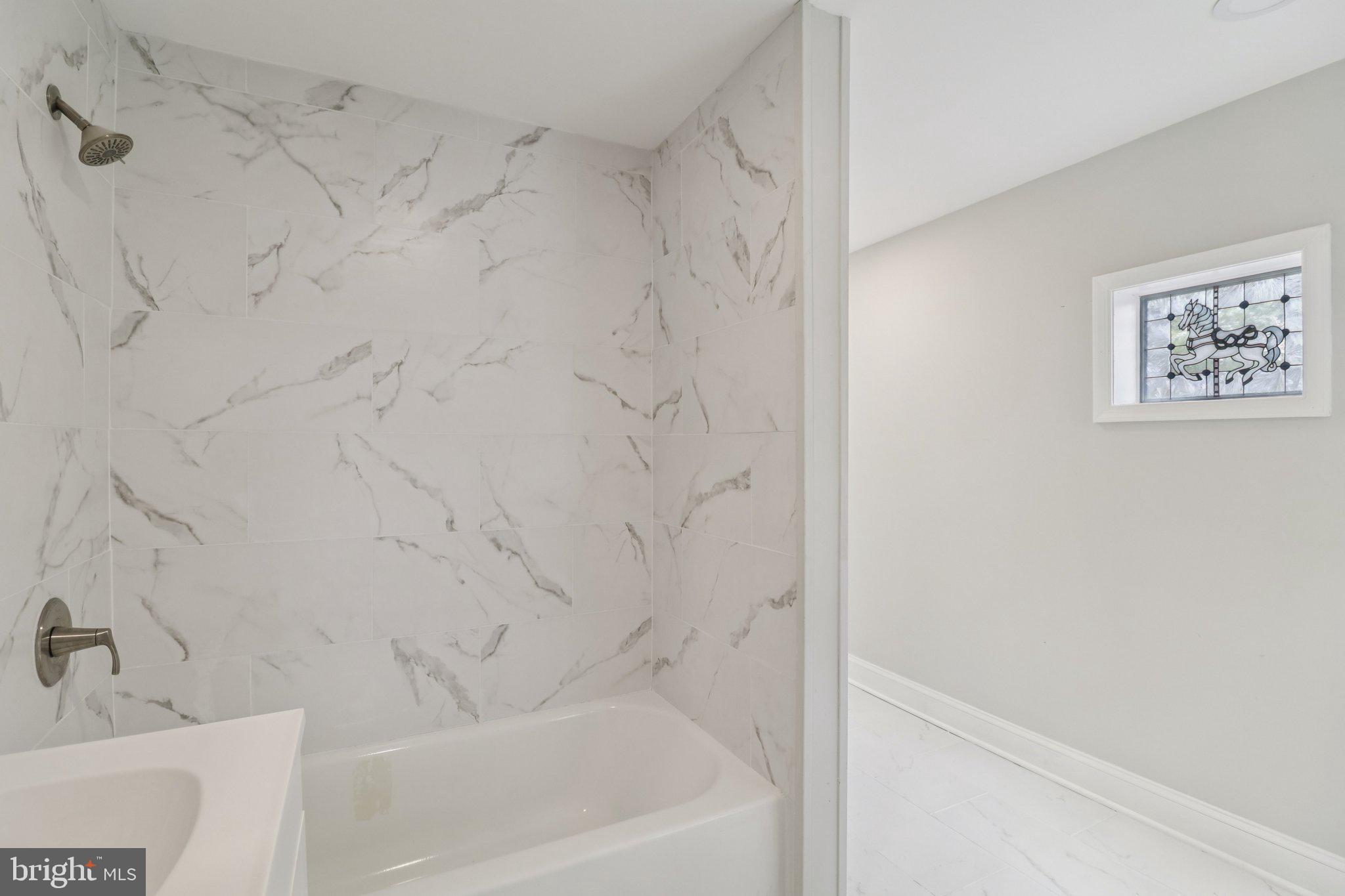 MARBURY - Residential