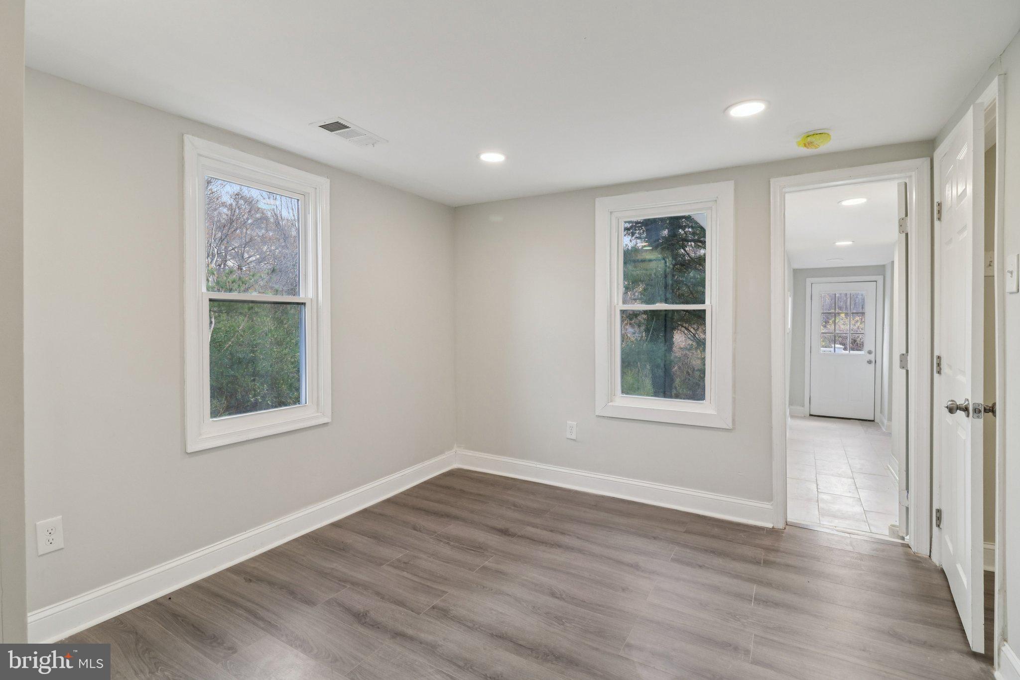 MARBURY - Residential