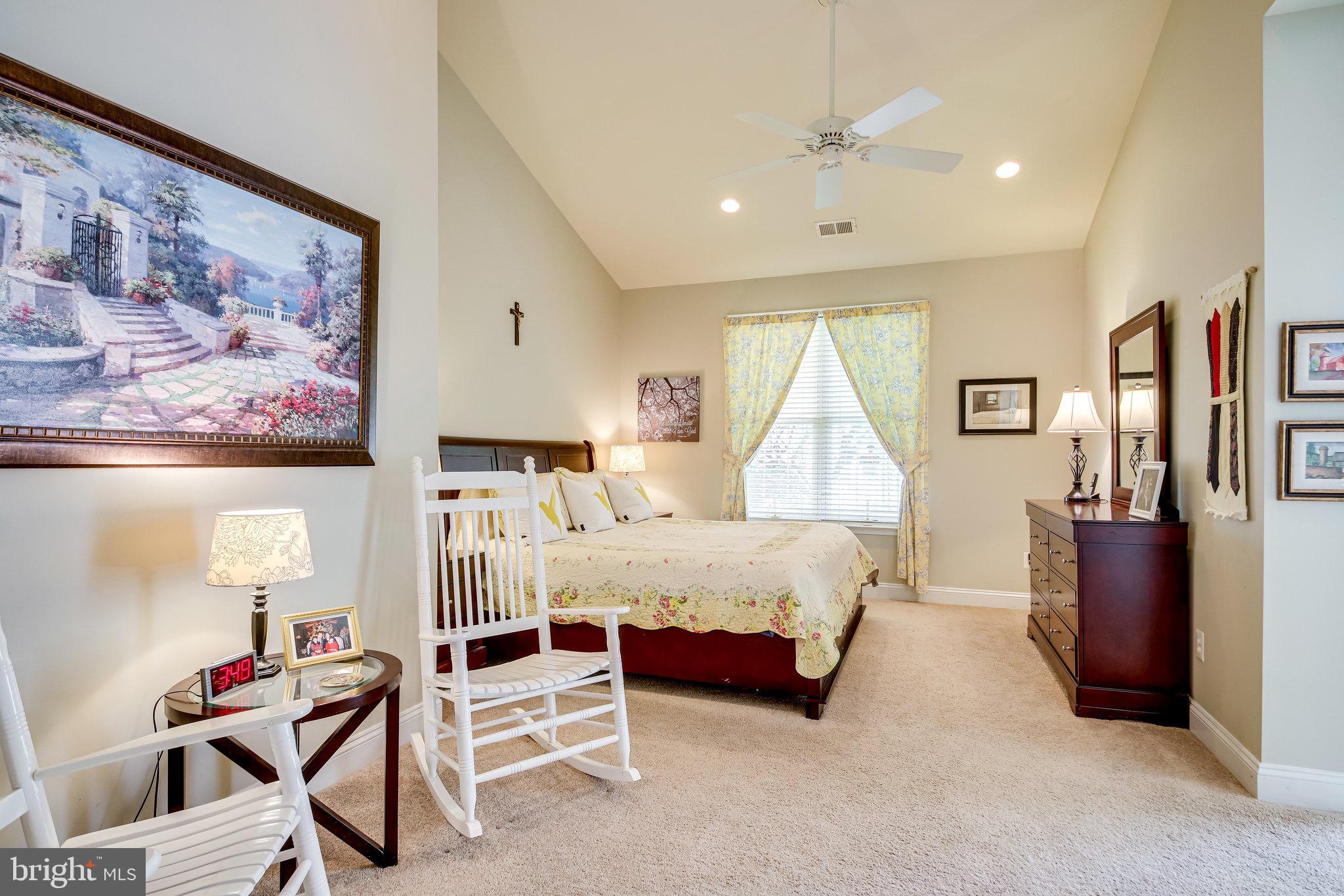 HERITAGE HUNT - Residential