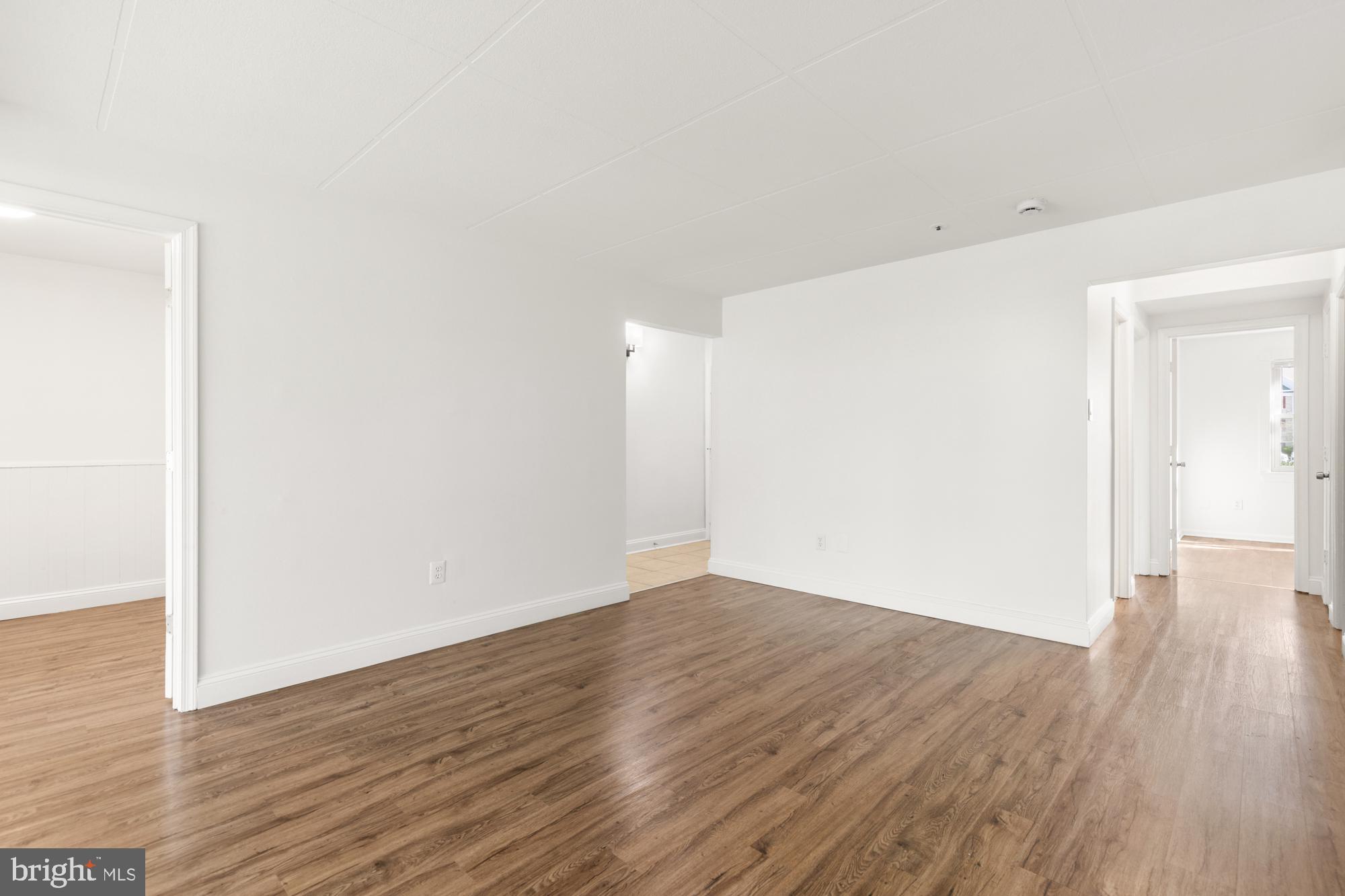 LONGMEAD CROSSING - Residential