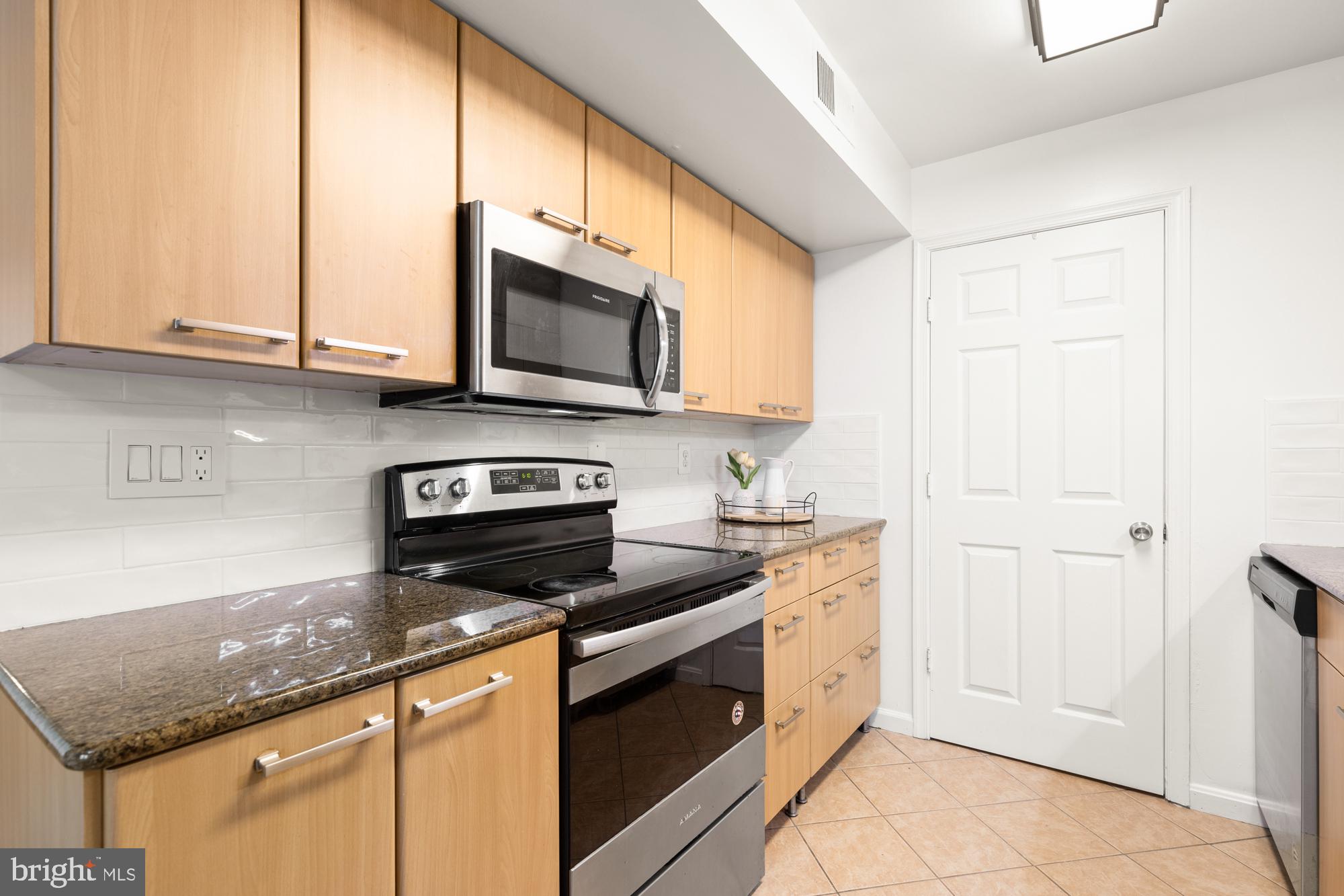 LONGMEAD CROSSING - Residential