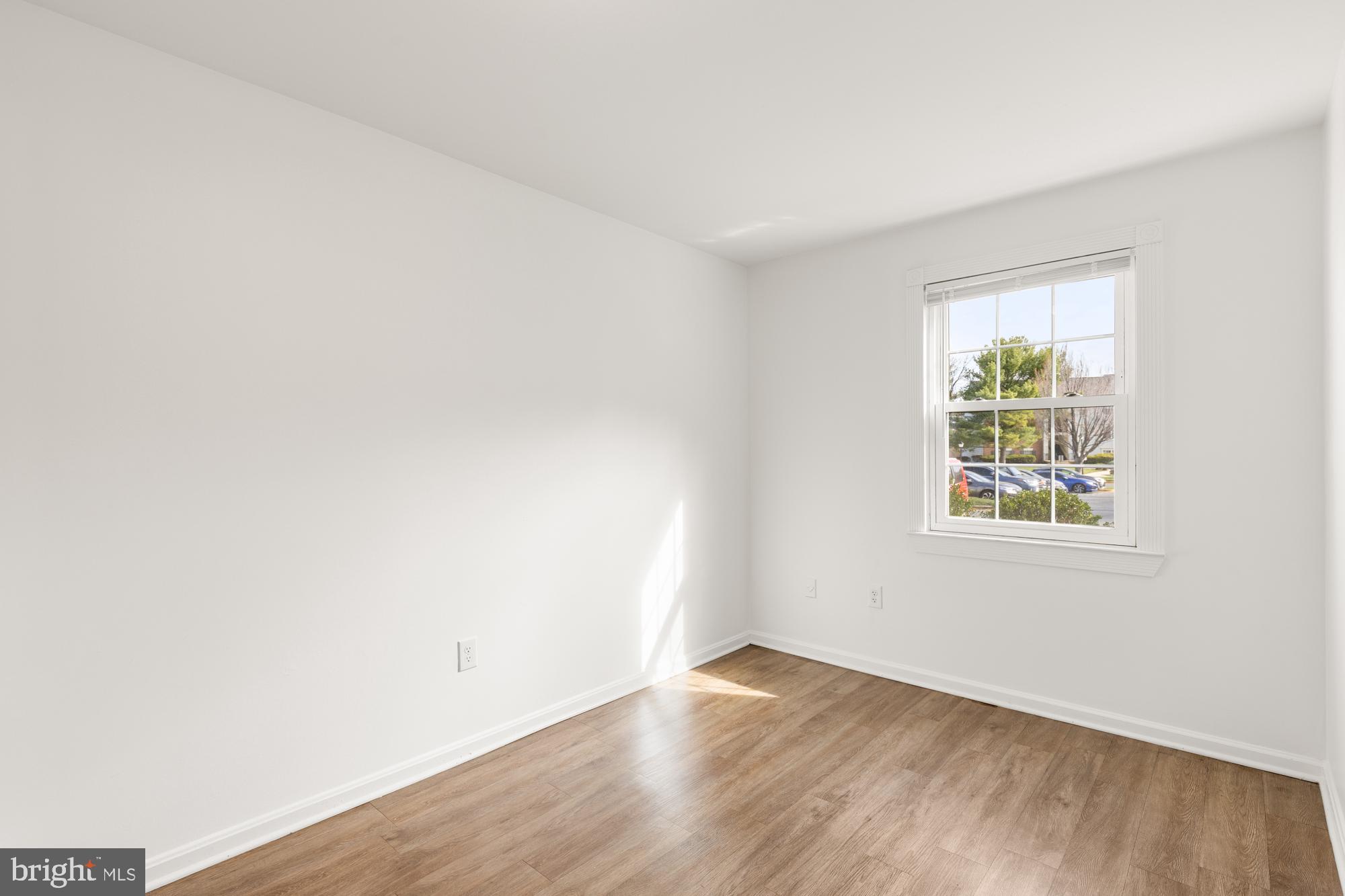 LONGMEAD CROSSING - Residential